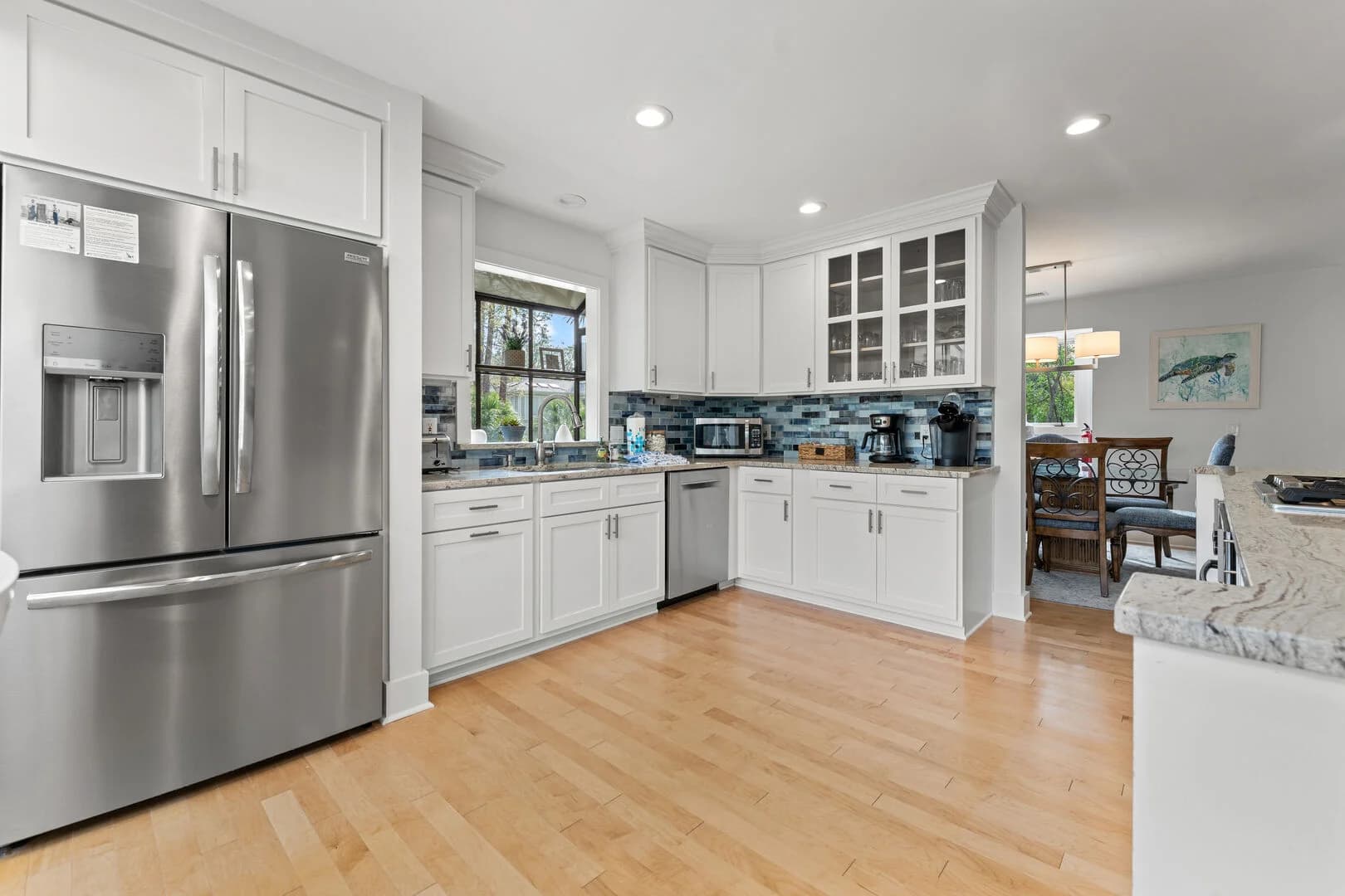 Tropical Retreat - Image 5