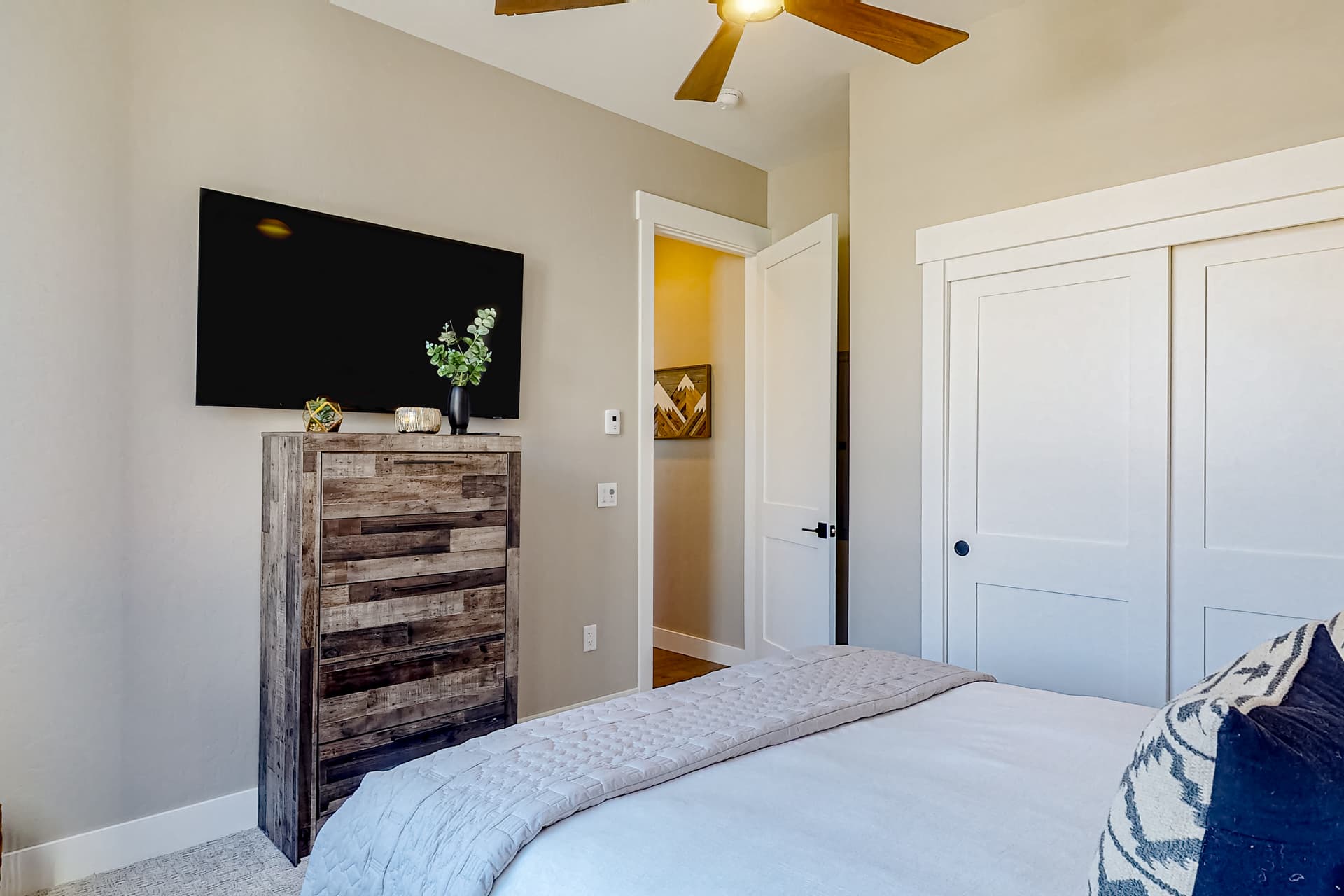 Rendezvous Flat - Image 24