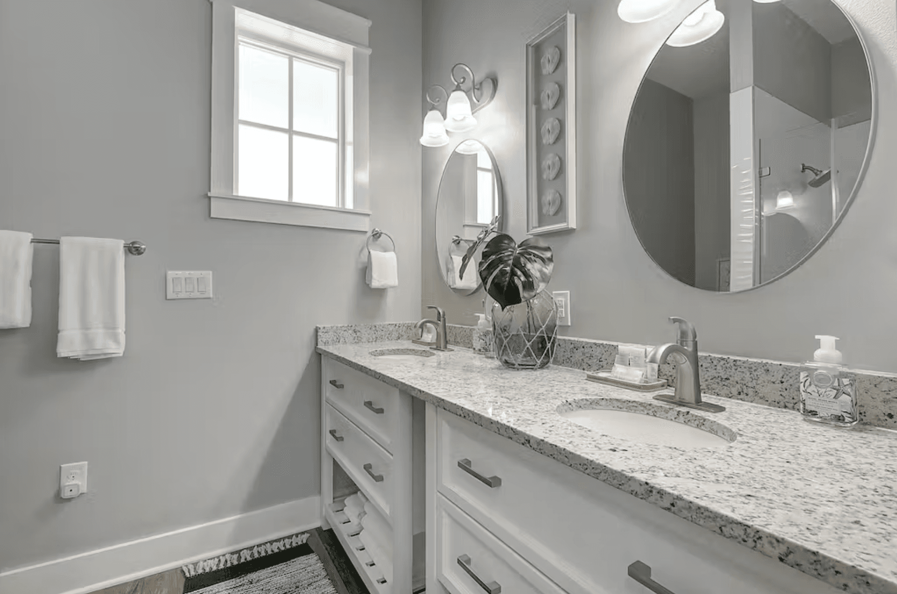 Coastal Happy Ours - Image 13