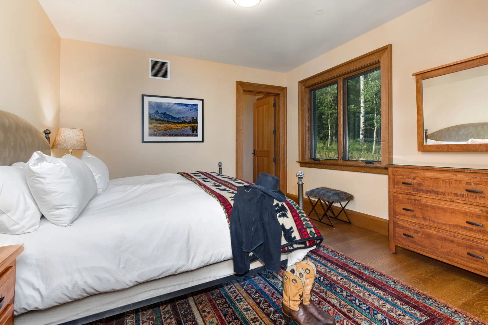 Heartwood Lodge - Image 32