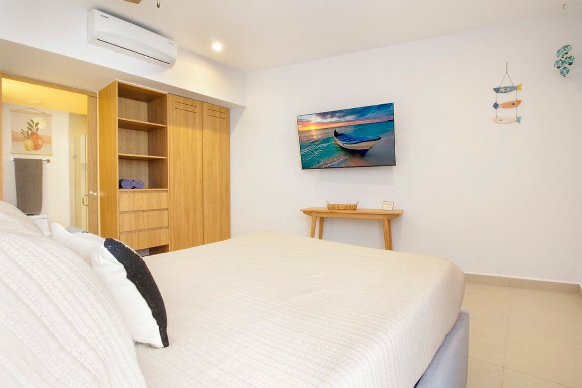 Riviera Echo - Image 18