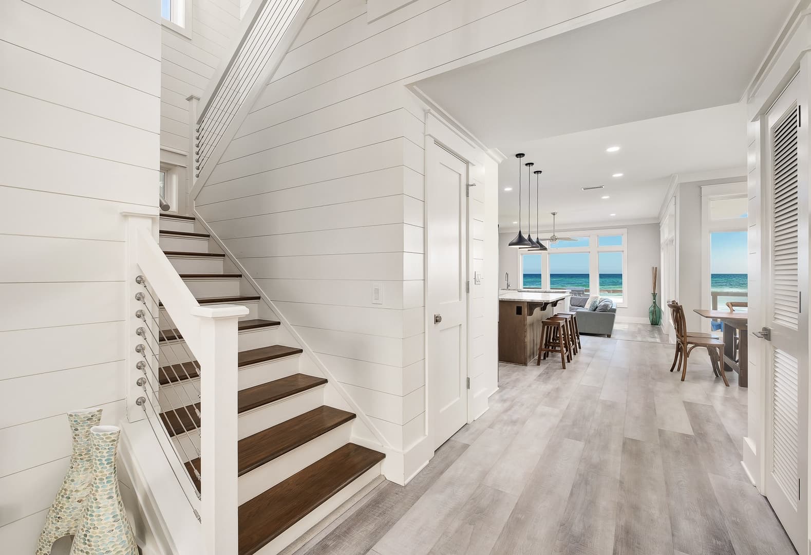 Latitudes - Image 10