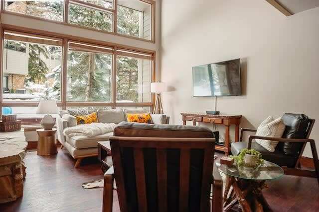 Stonebridge Condo - Image 3