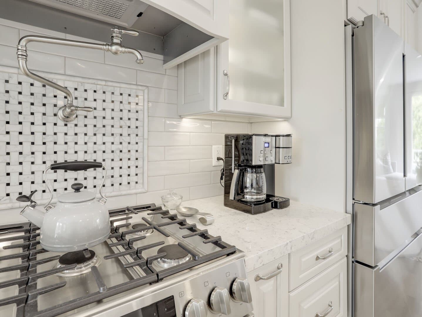 Wind and Sea - Image 12