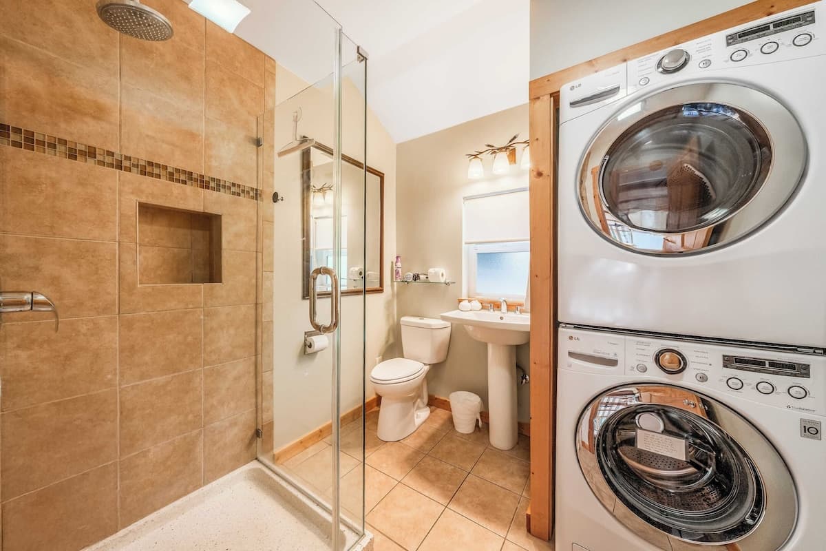 Timberline Haven - Image 25