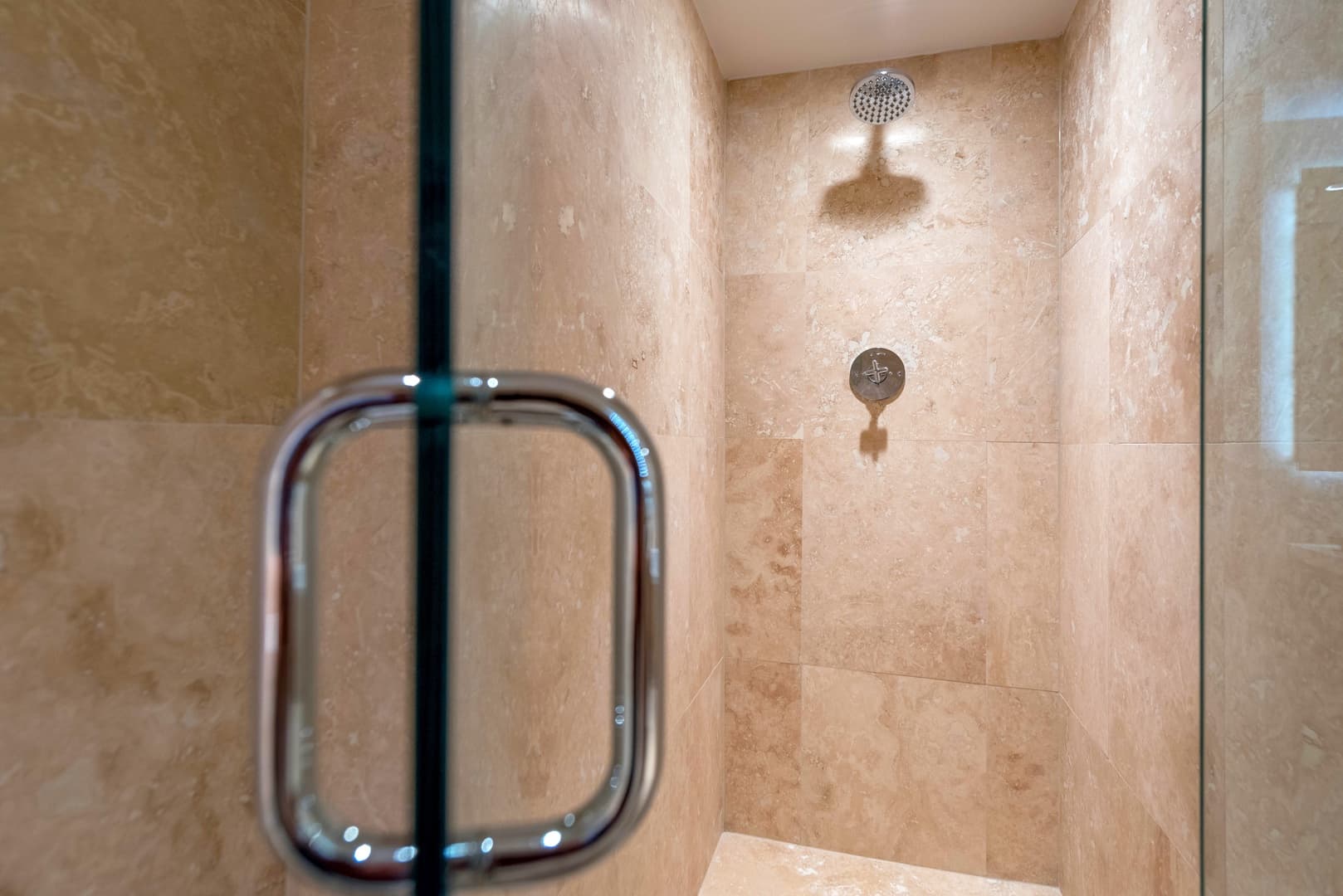 1 Hotel & Homes Condo #906 - Image 9