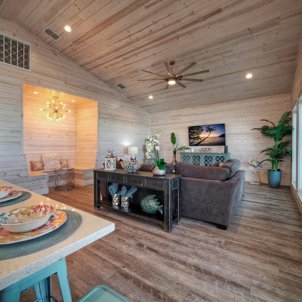 Bourbon Breeze - Image 7