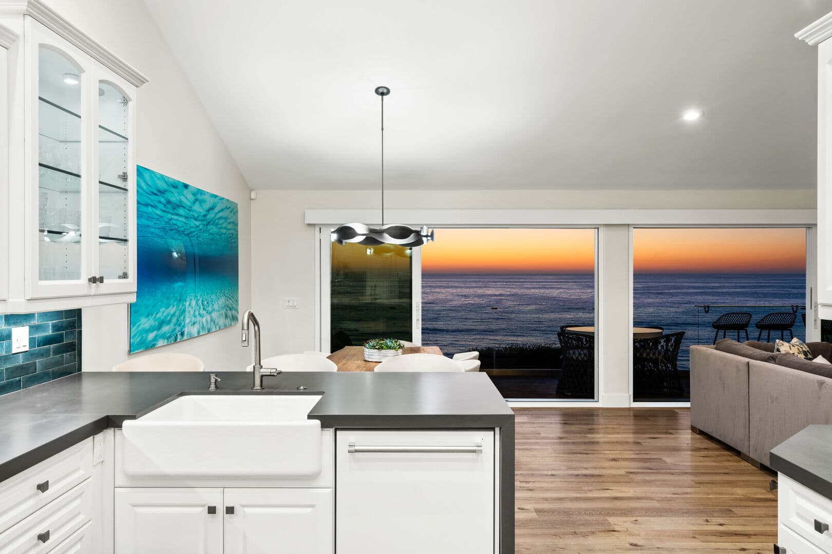 Seabluffe Escape - Image 9