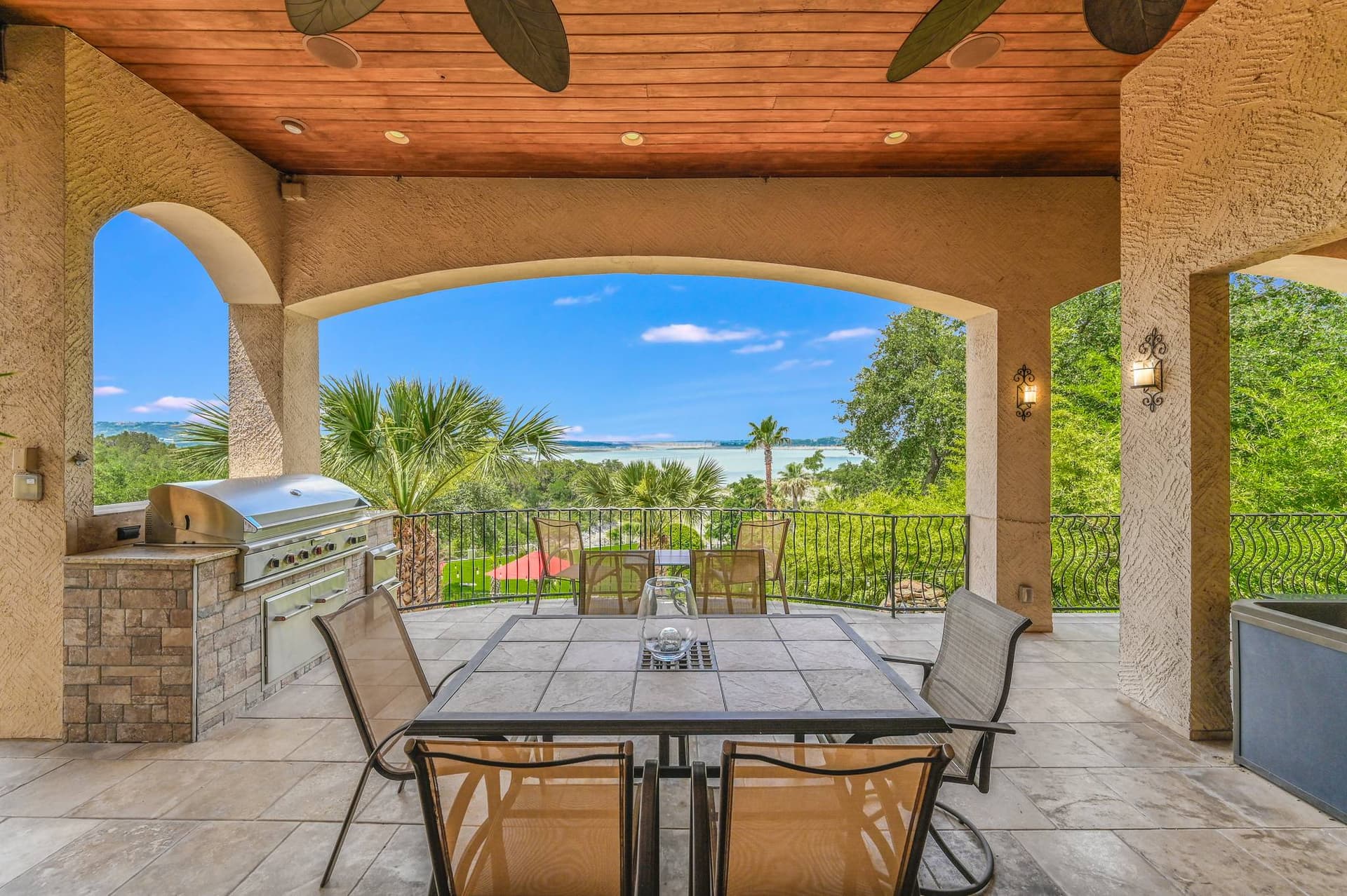 Palms on Lake Travis - Image 10