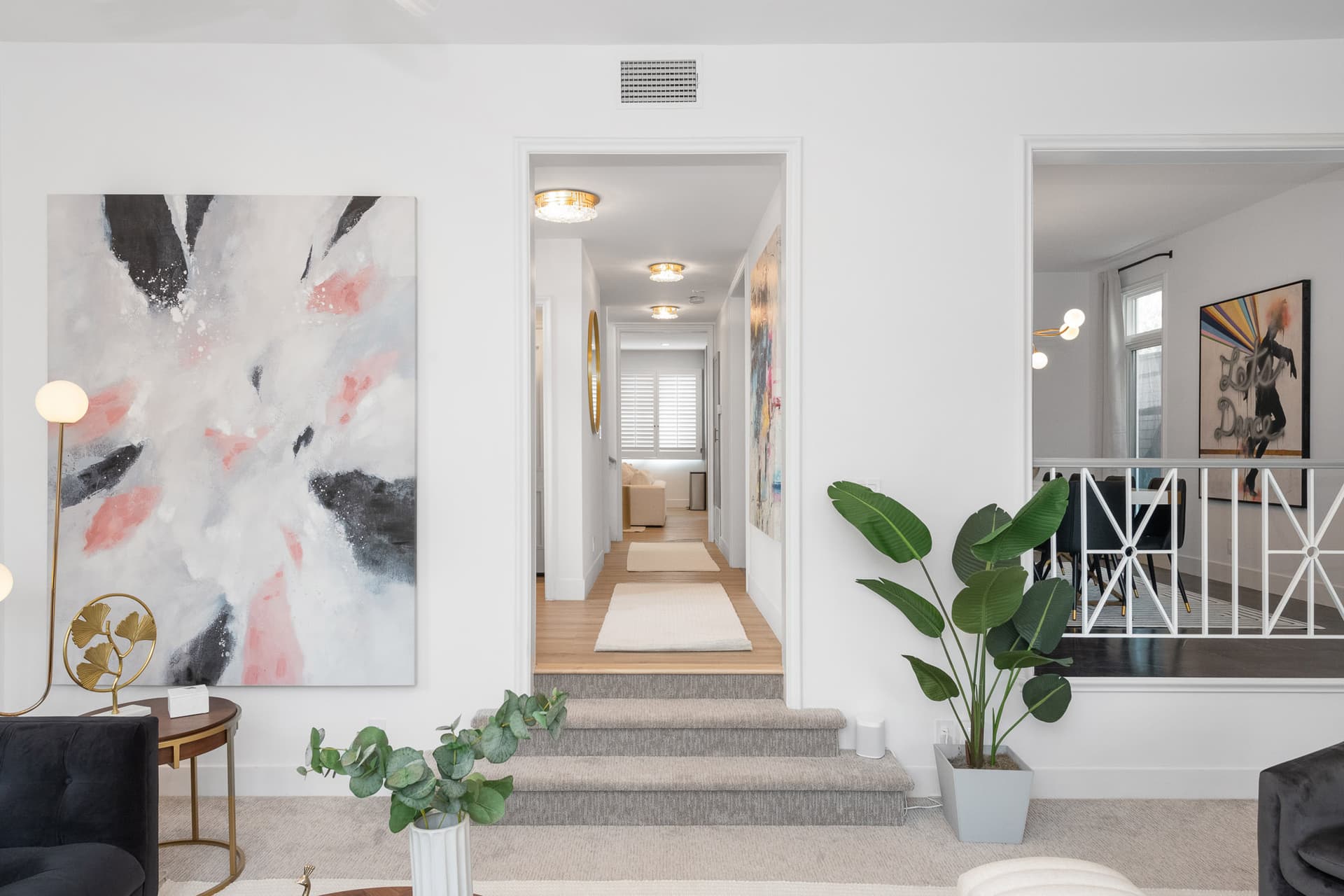 Reef Mall Villa - Image 2