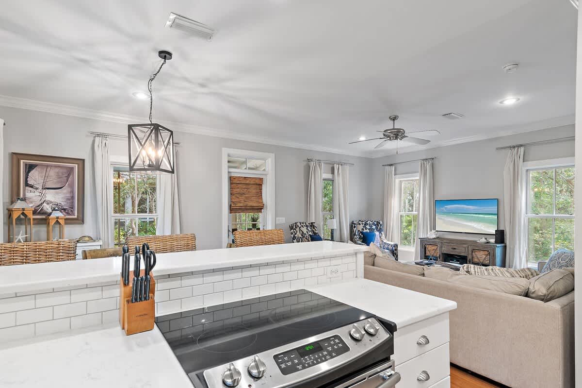 Driftwood Place - Image 9