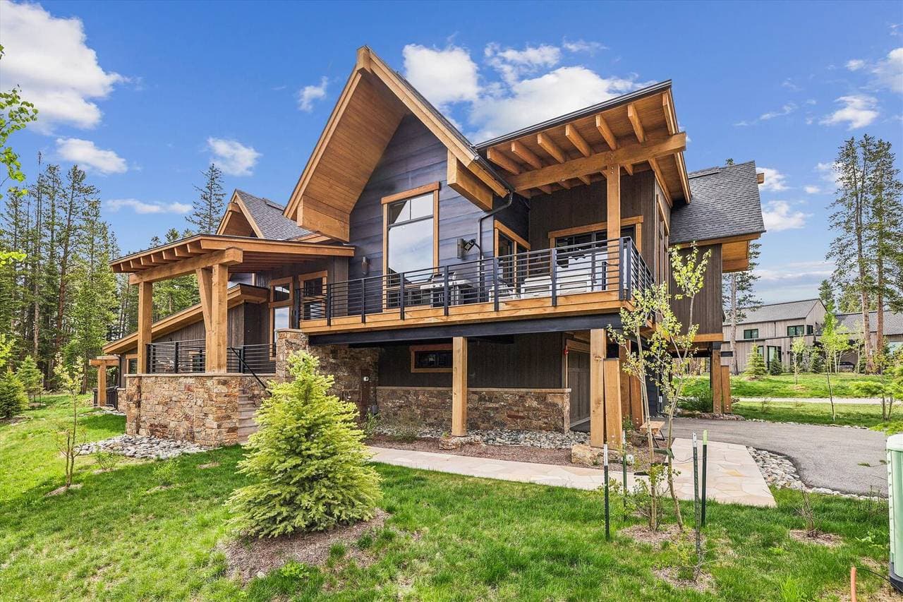 Chateau Breck - Image 40