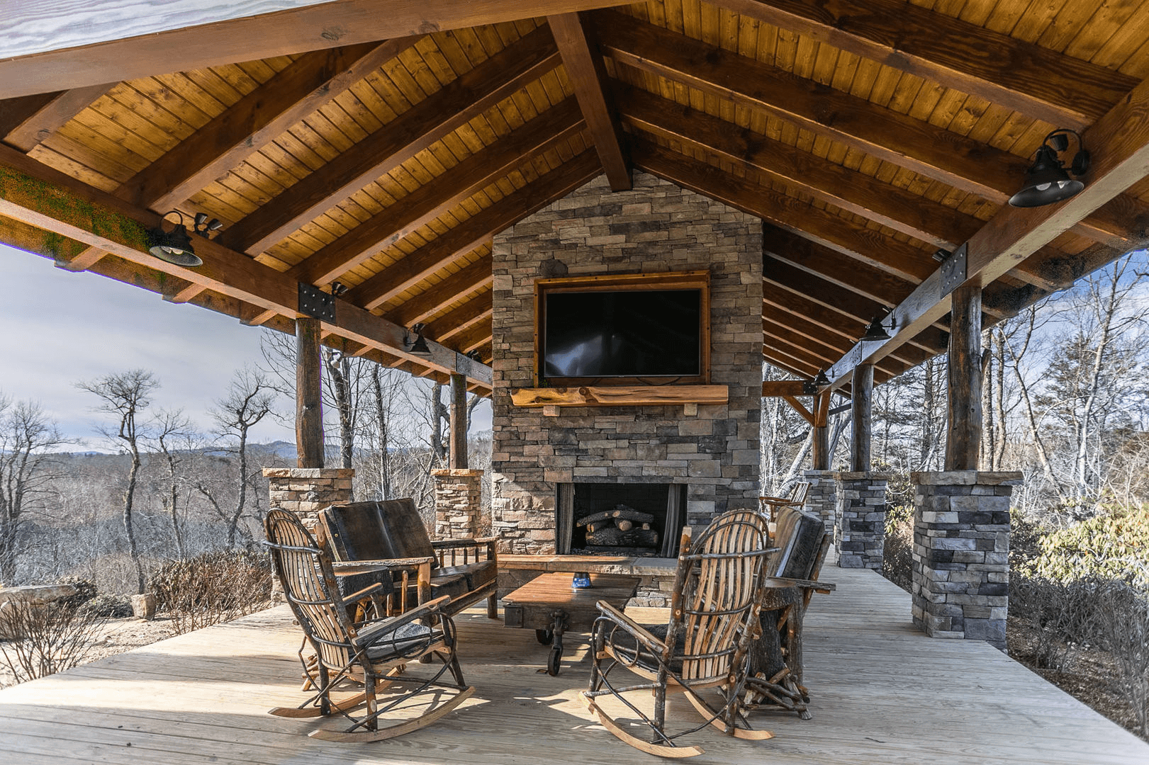 Elk Camp Lodge - Image 3