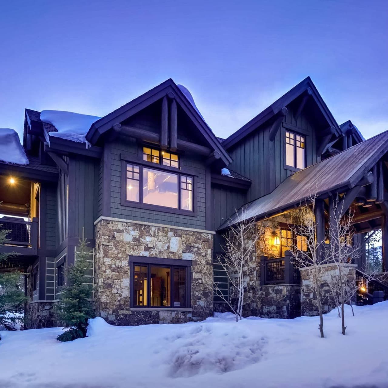 Monarch Place - Image 1