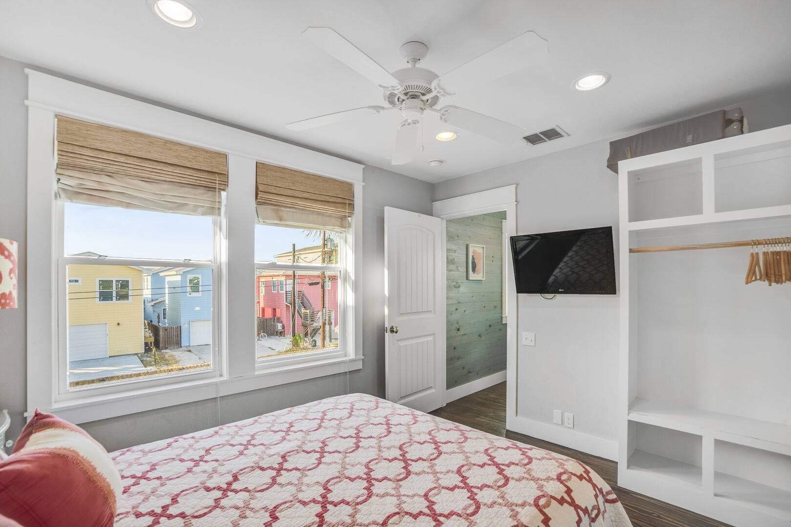 Pura Vida - Image 17