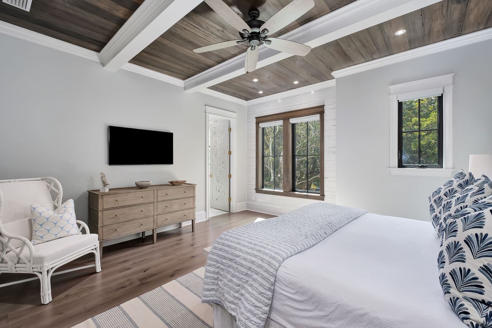 Summer Nights - Image 19