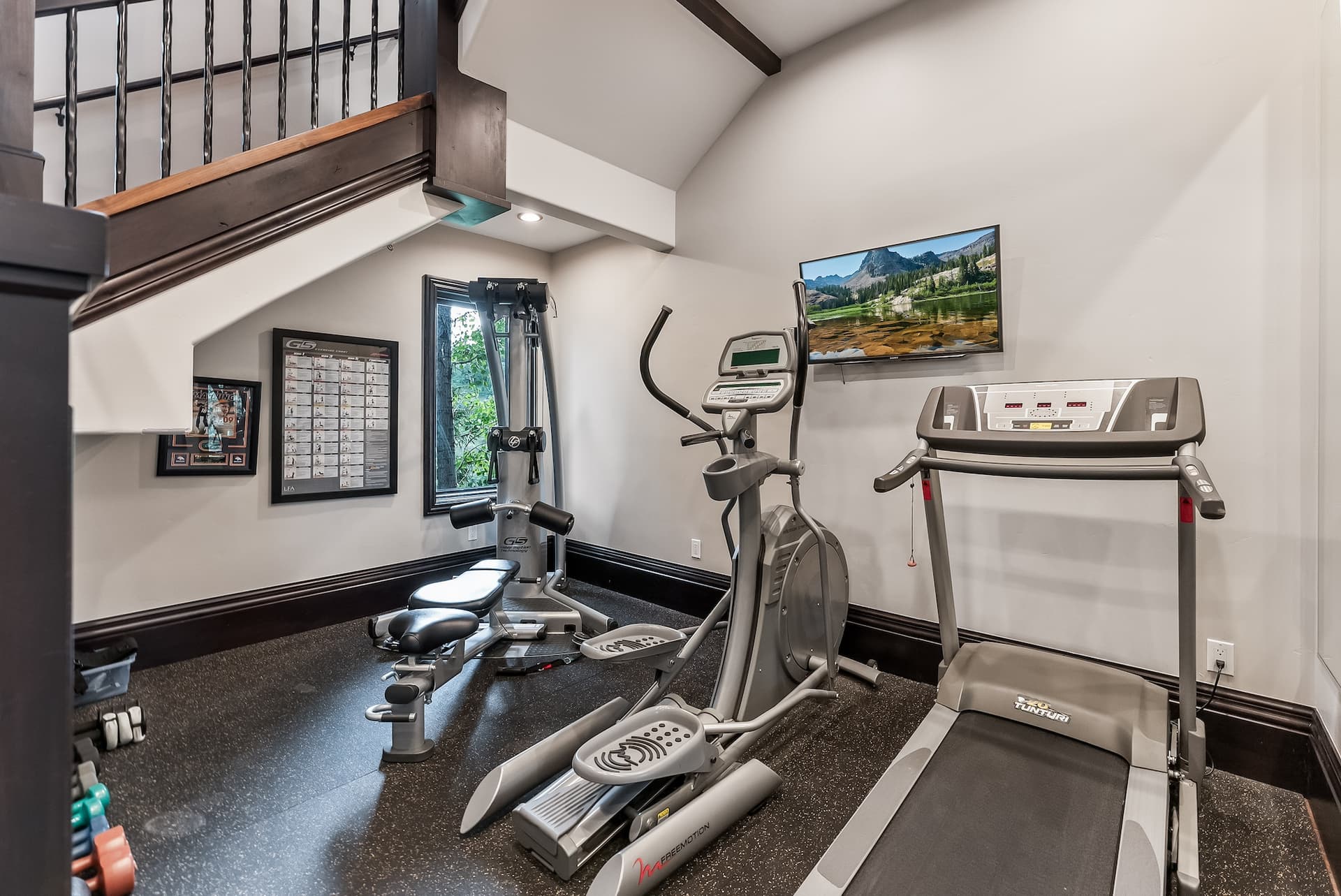 Sky Ridge Retreat - Image 14