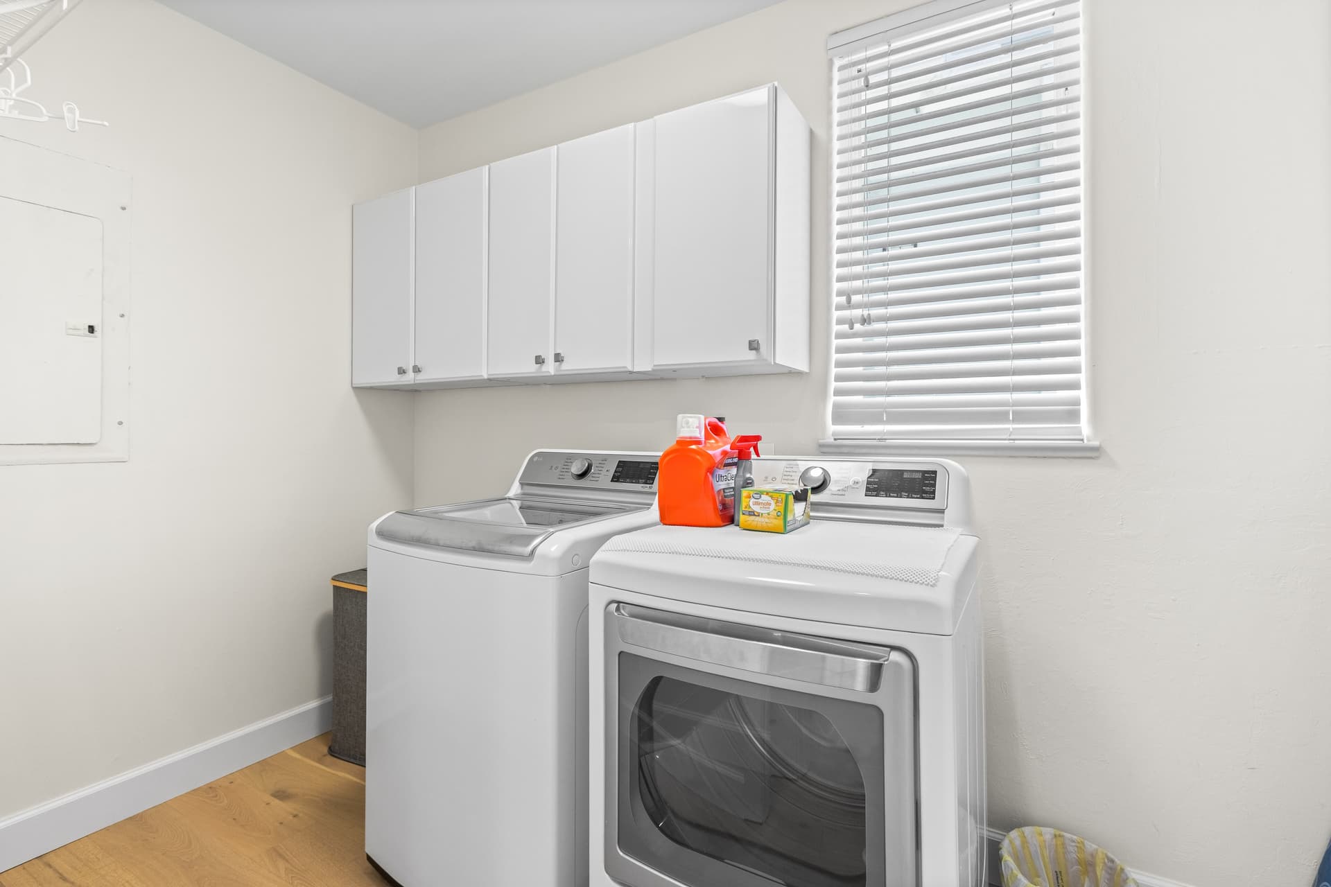 Sunshine Water - Image 23