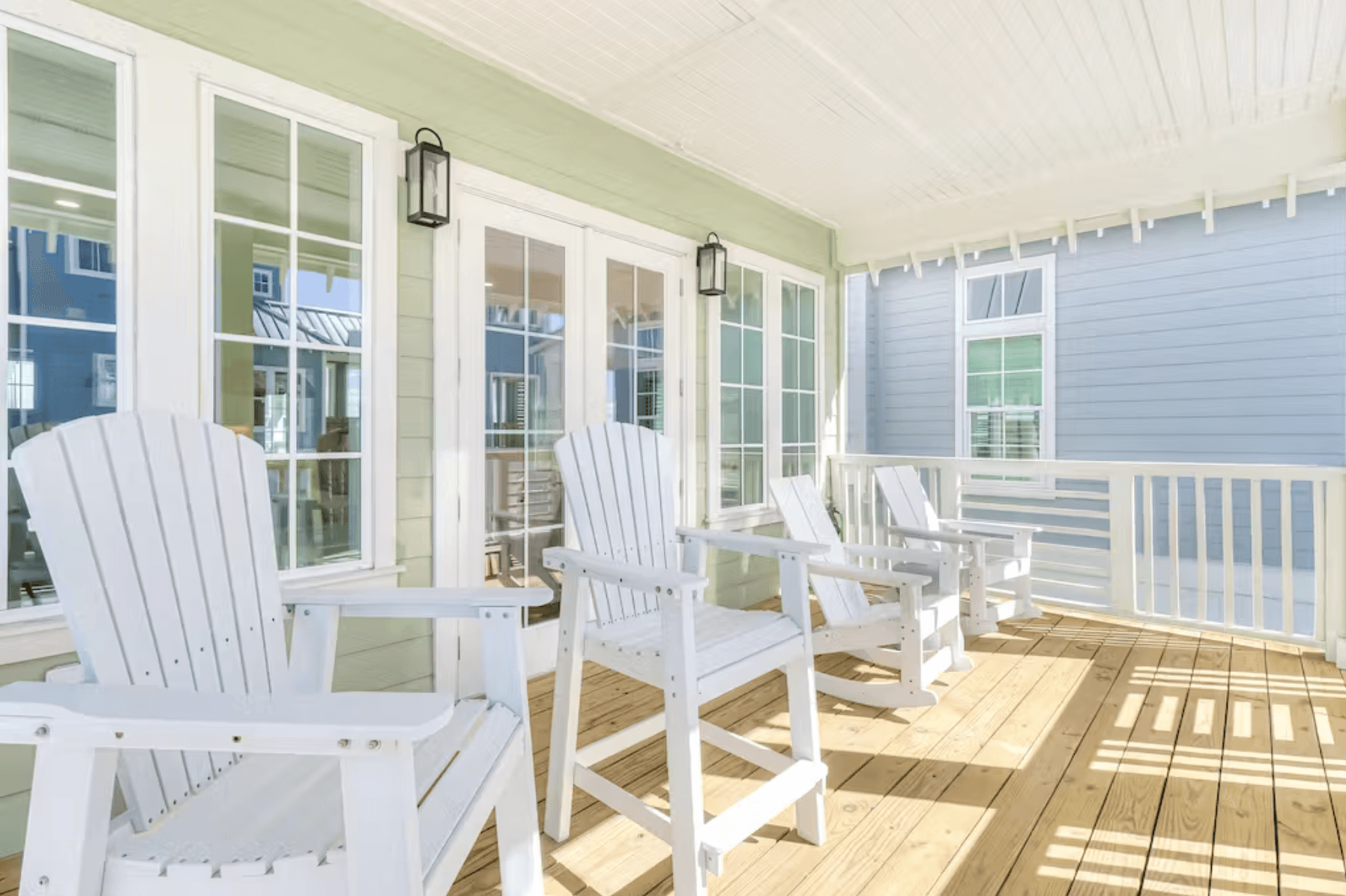 Sunsets and Smiles House - Image 3