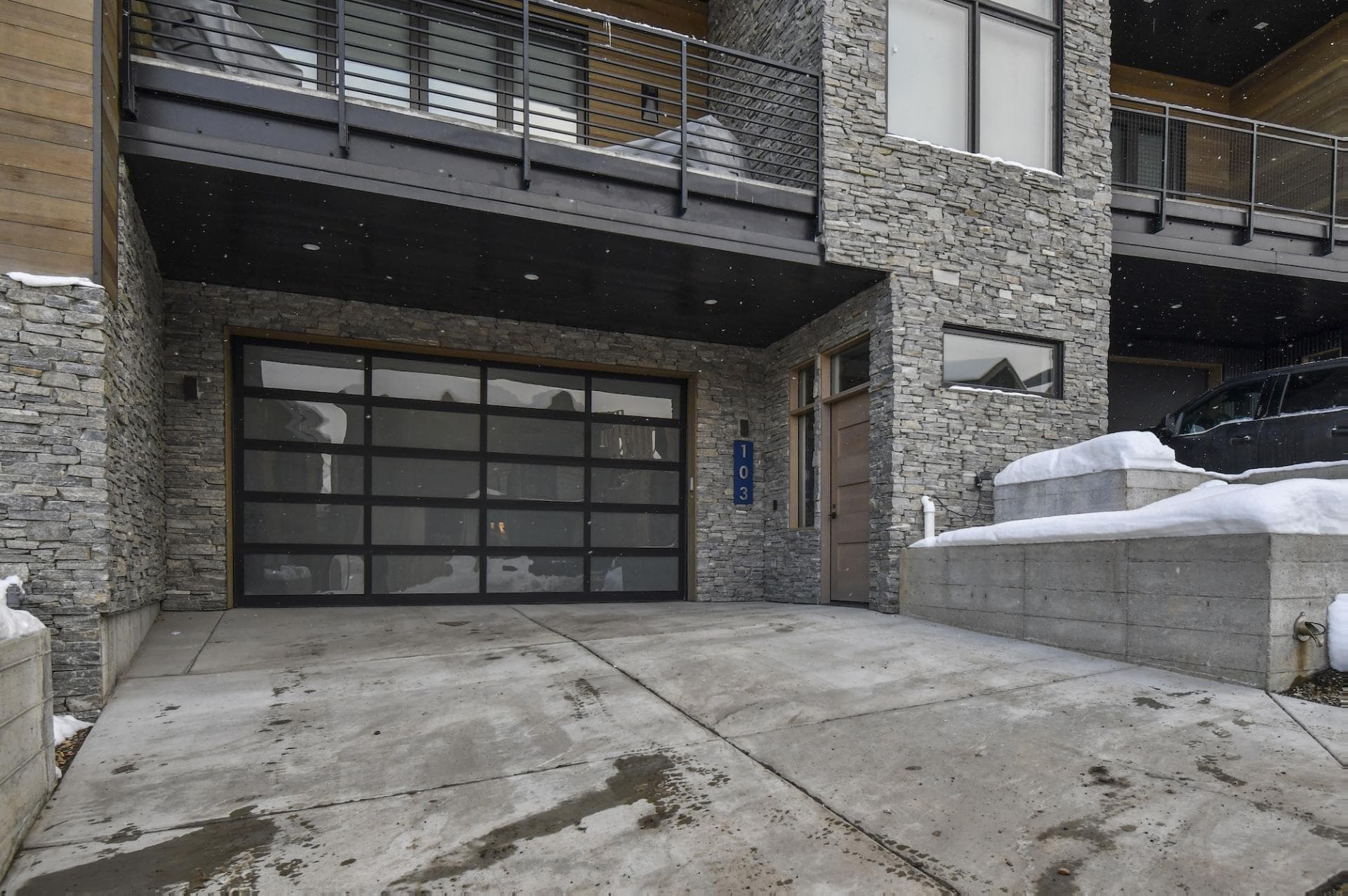 Kings Crown #103 - Image 35