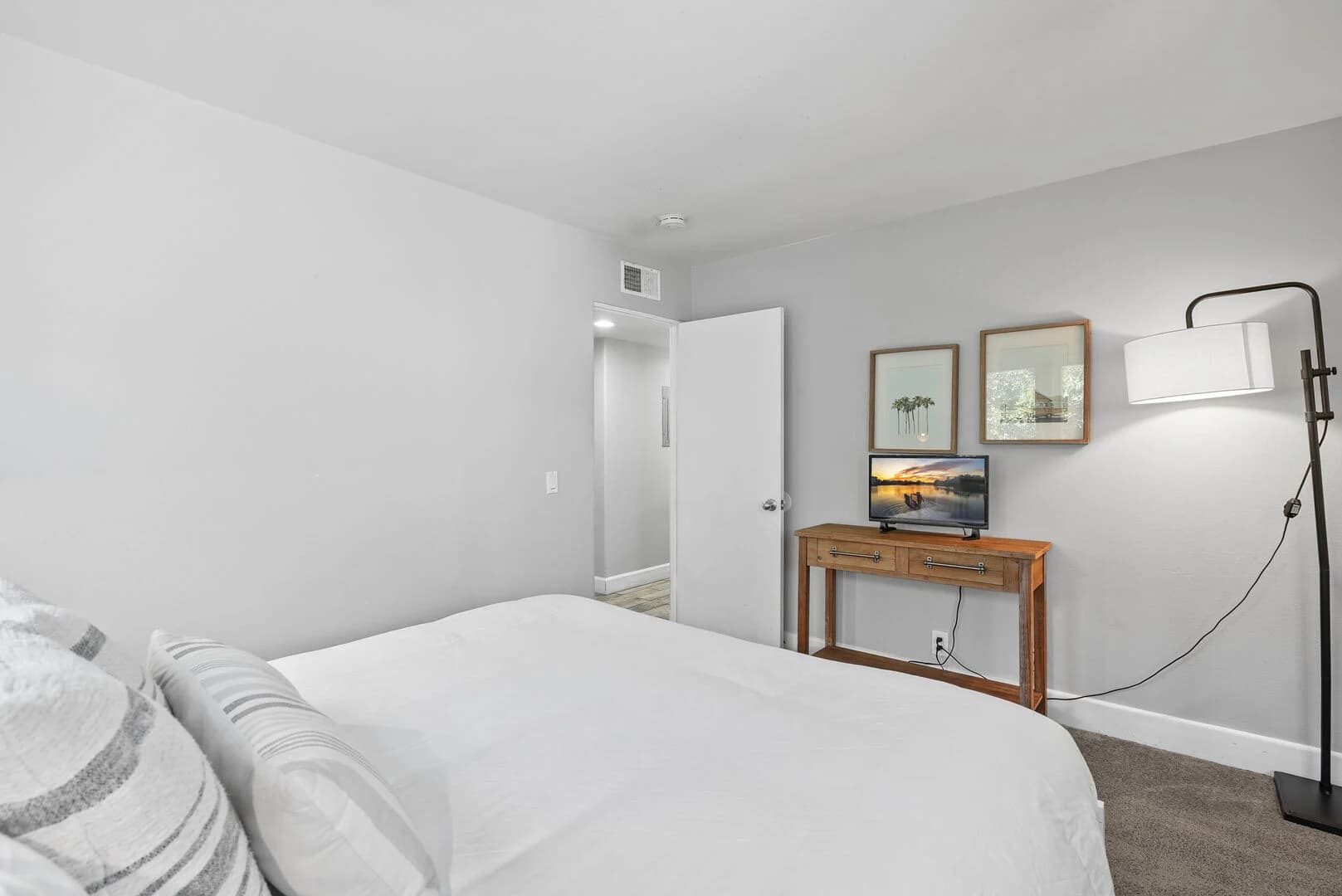 Oceanfront Palm House - Image 18