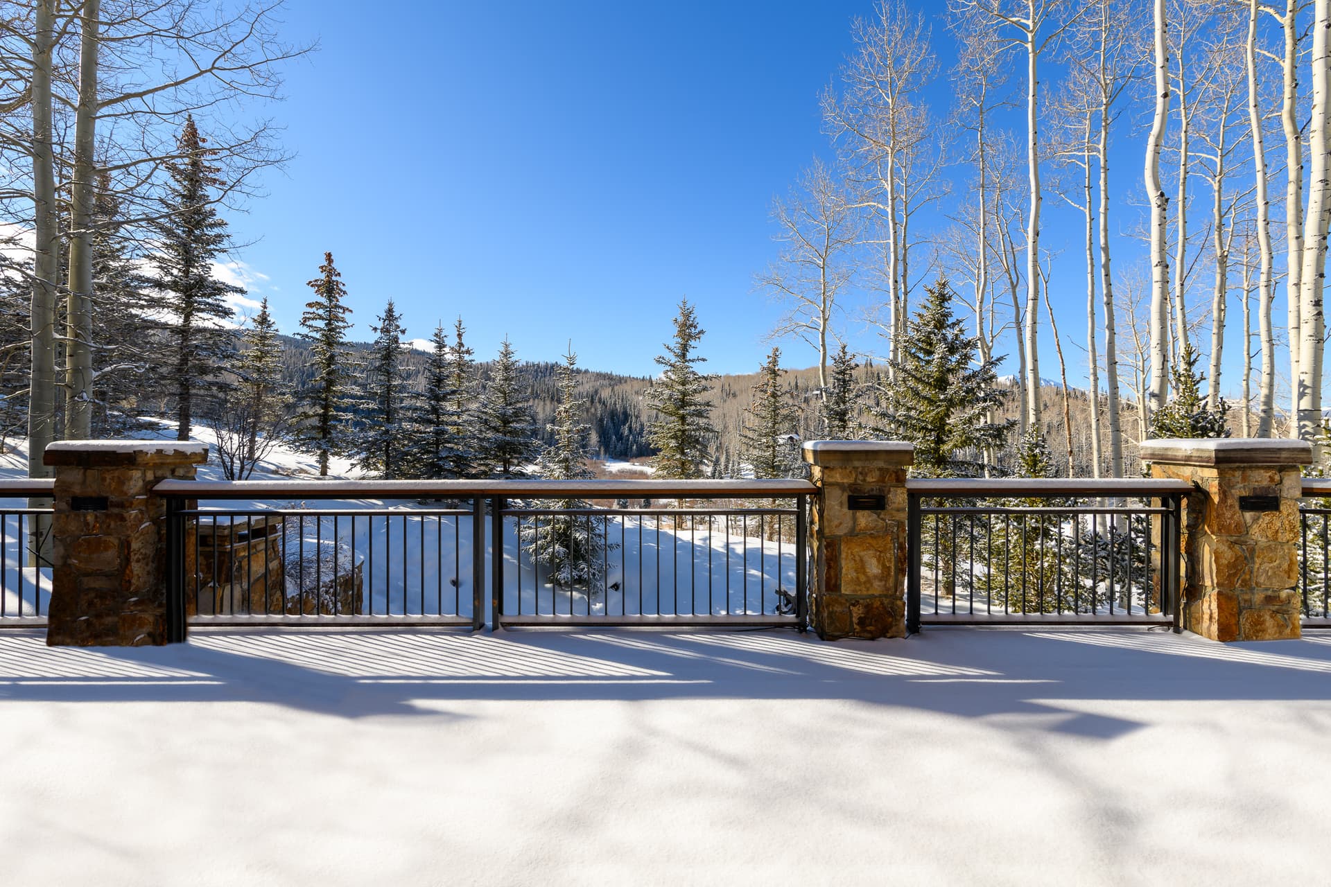 Log Out At Touchdown Retreat - Image 71