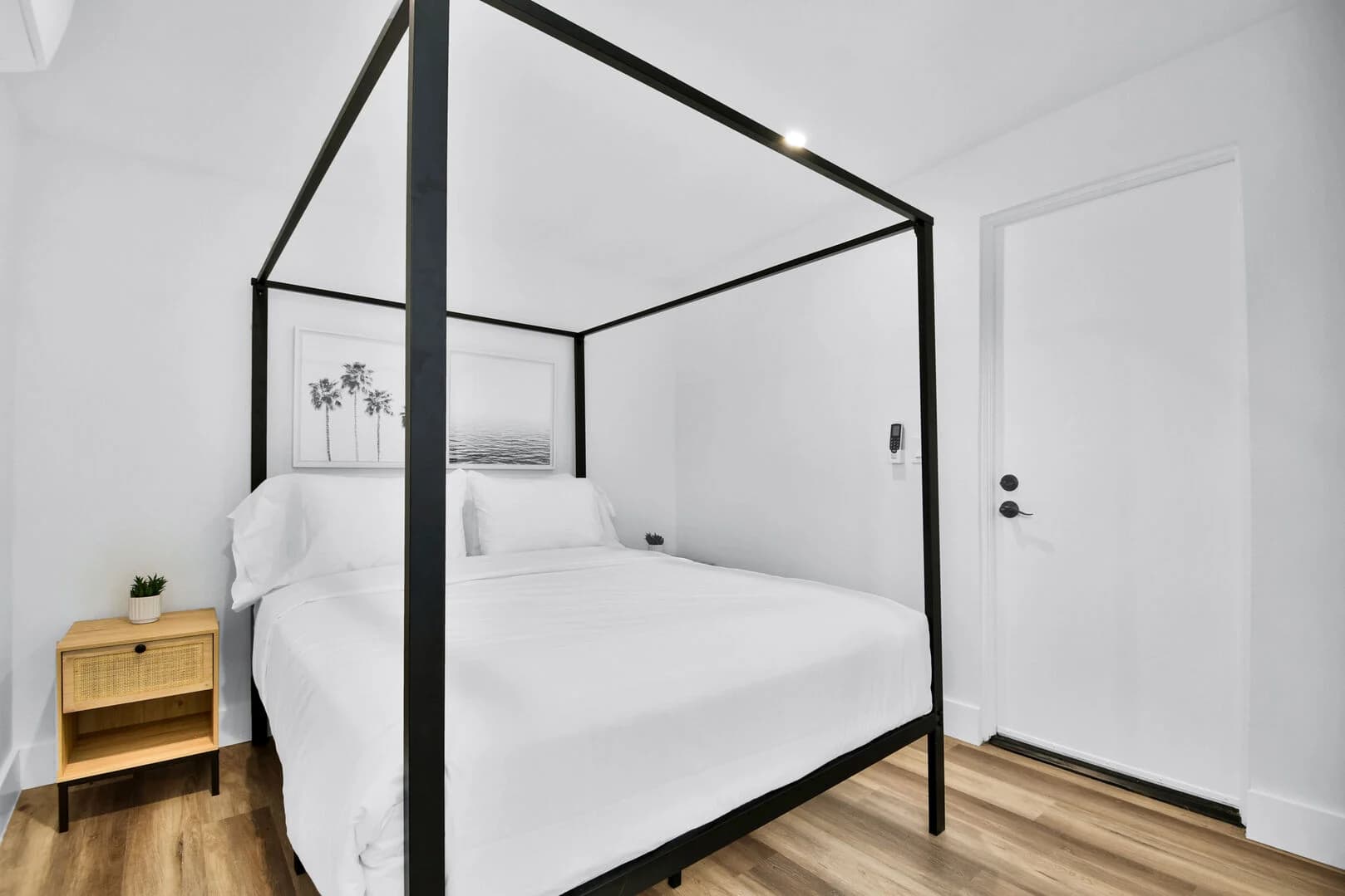 Herder House - Image 19