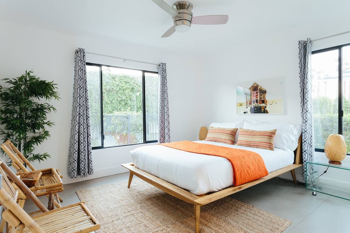 Swan Residence - Image 4