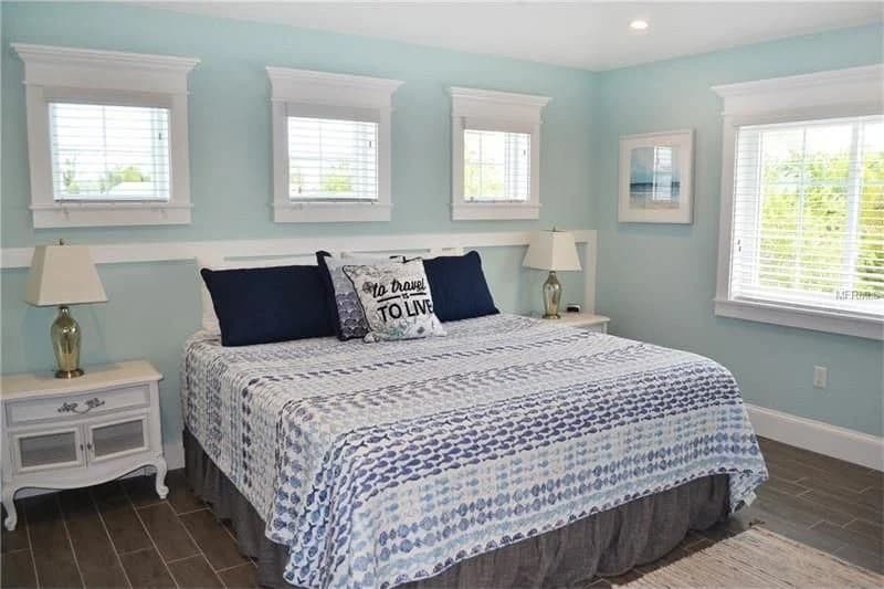 Emerald Bay - Image 13