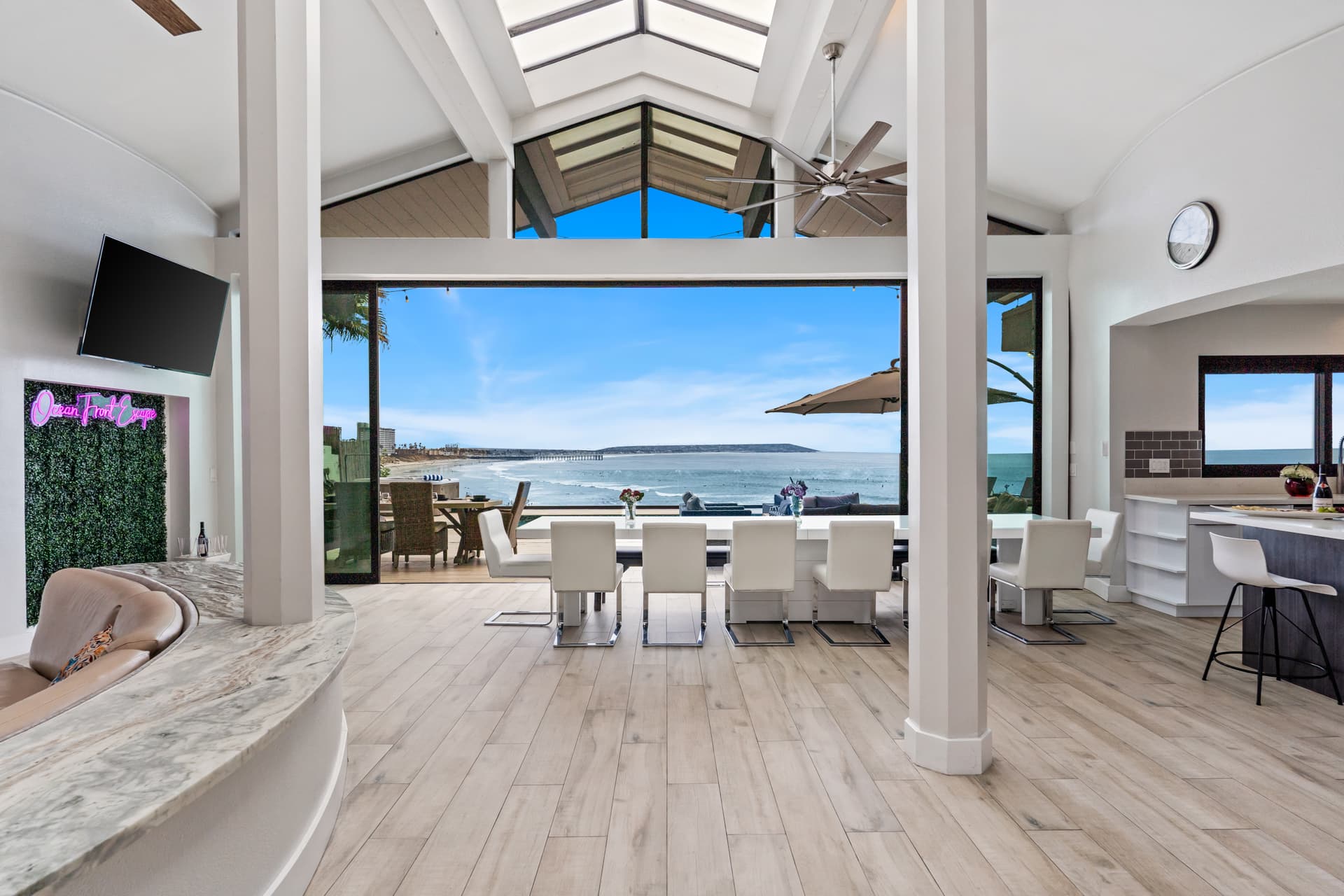 Ocean Front Escape - Image 2