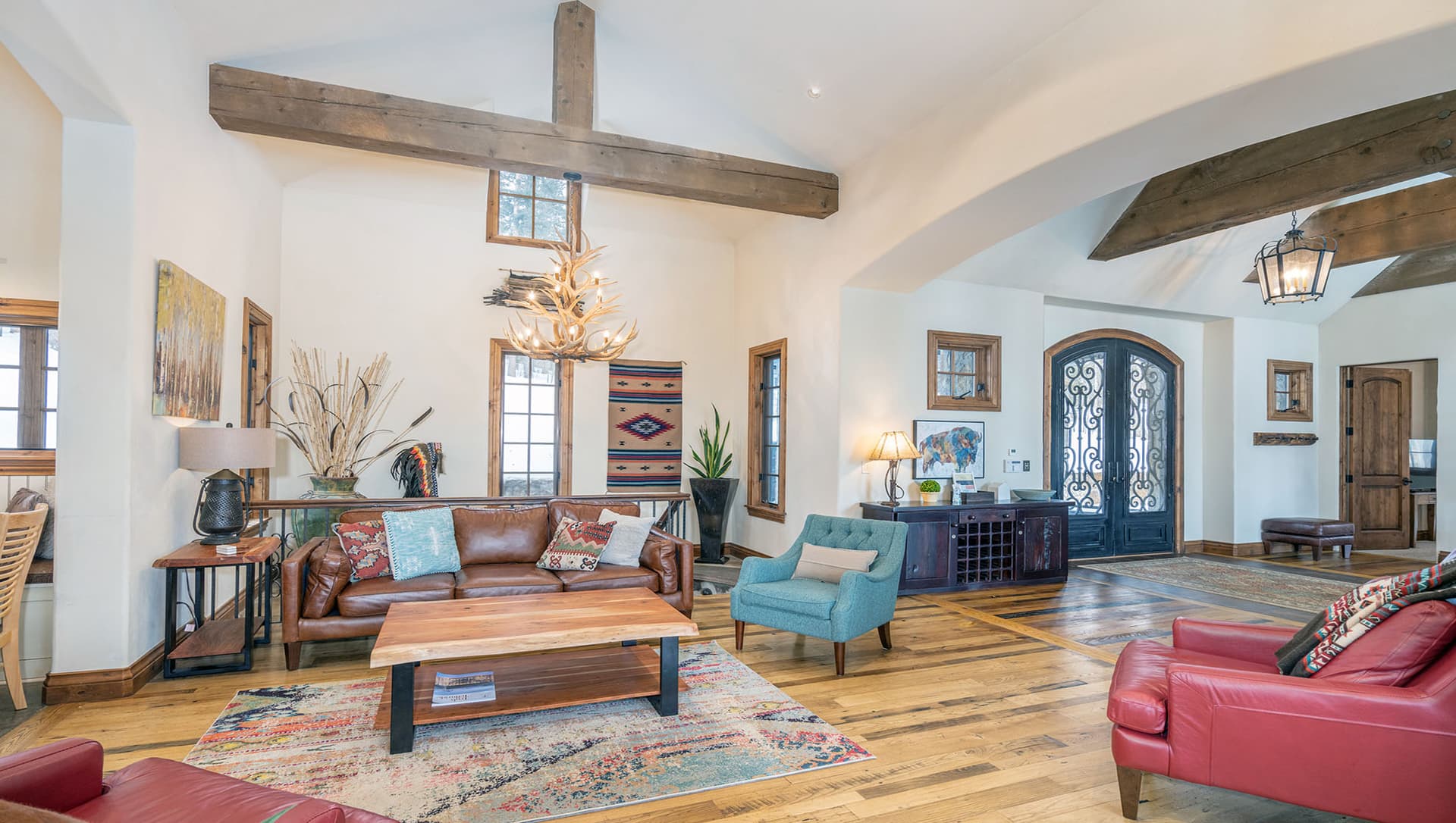 Twin Elk Lodge - Image 4