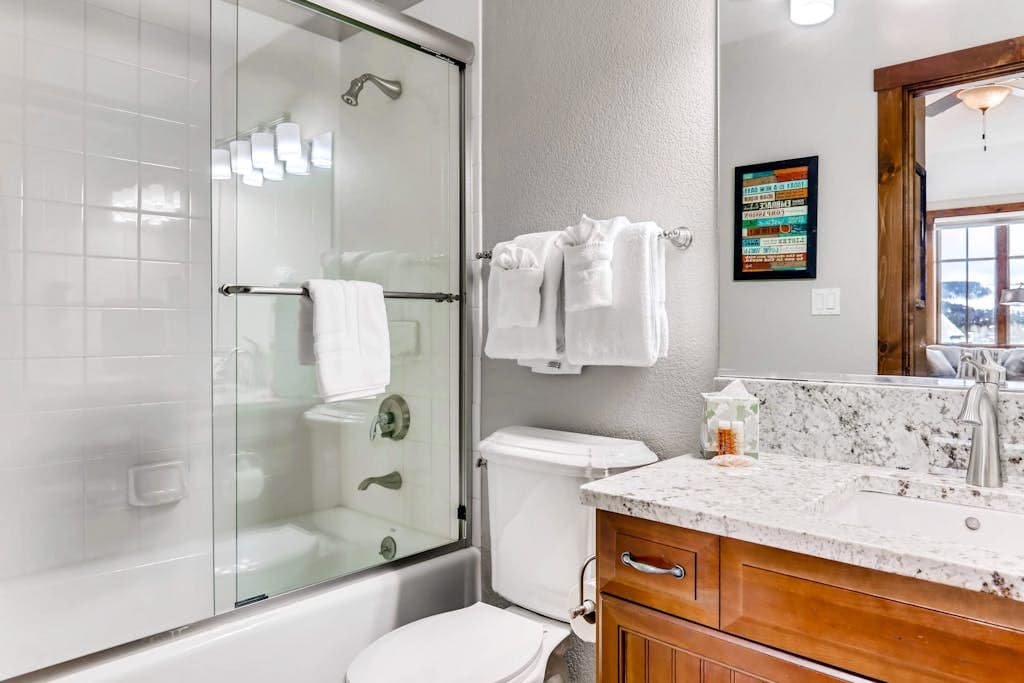 Main Street Condo #3401 - Image 15