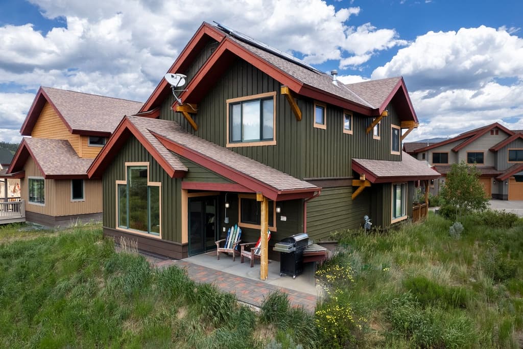 Everview Heights Townhouse - Image 5