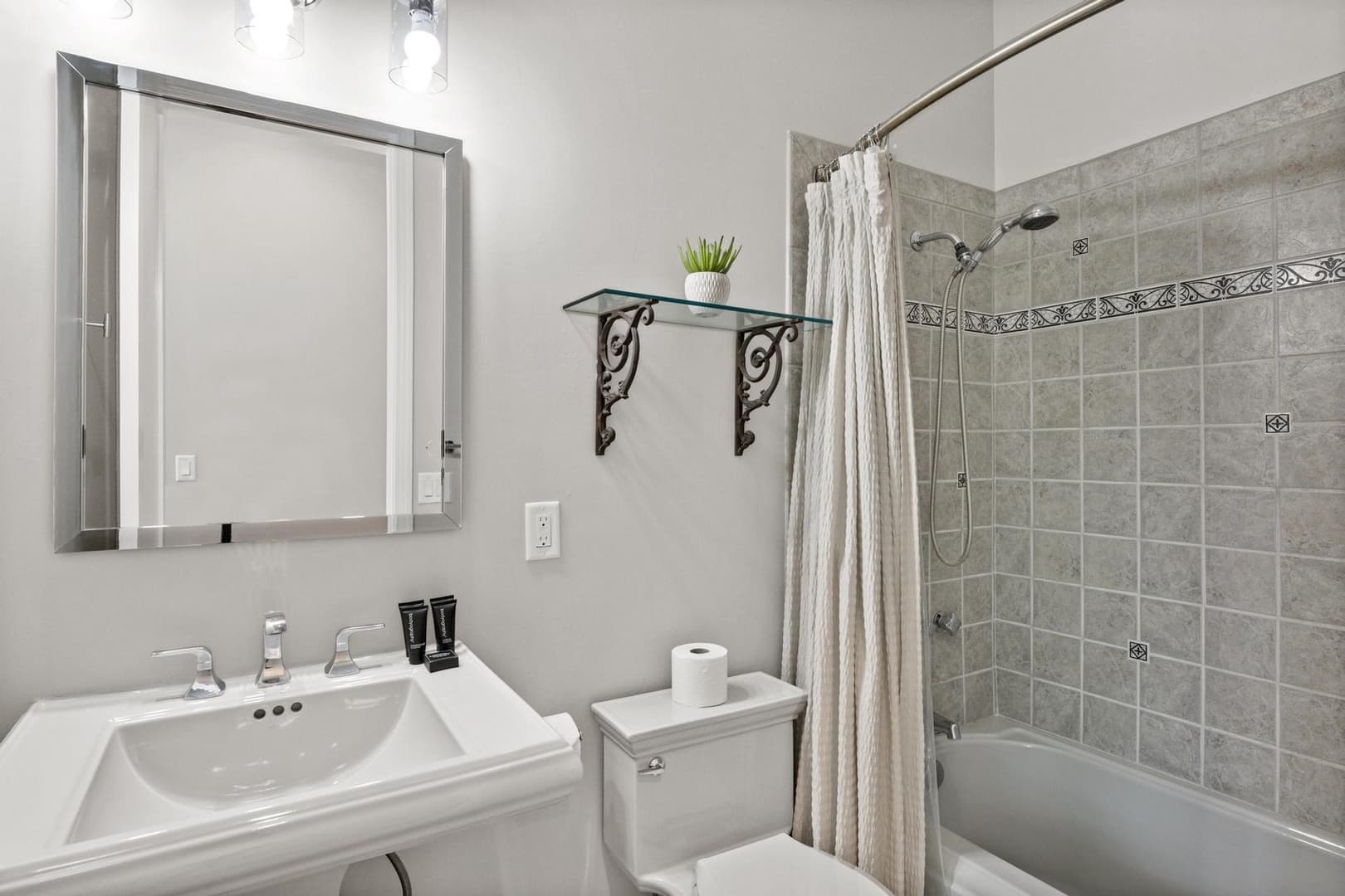 Oasis Del Mar #4 - Image 41