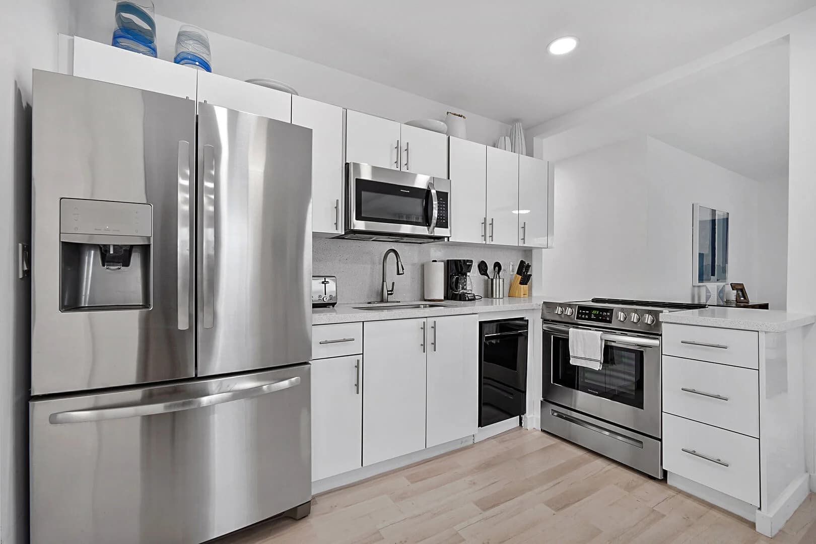 Ceasar's Place - Image 12