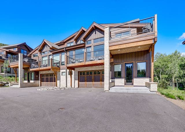 Caravelle Townhome #164 - Image 3