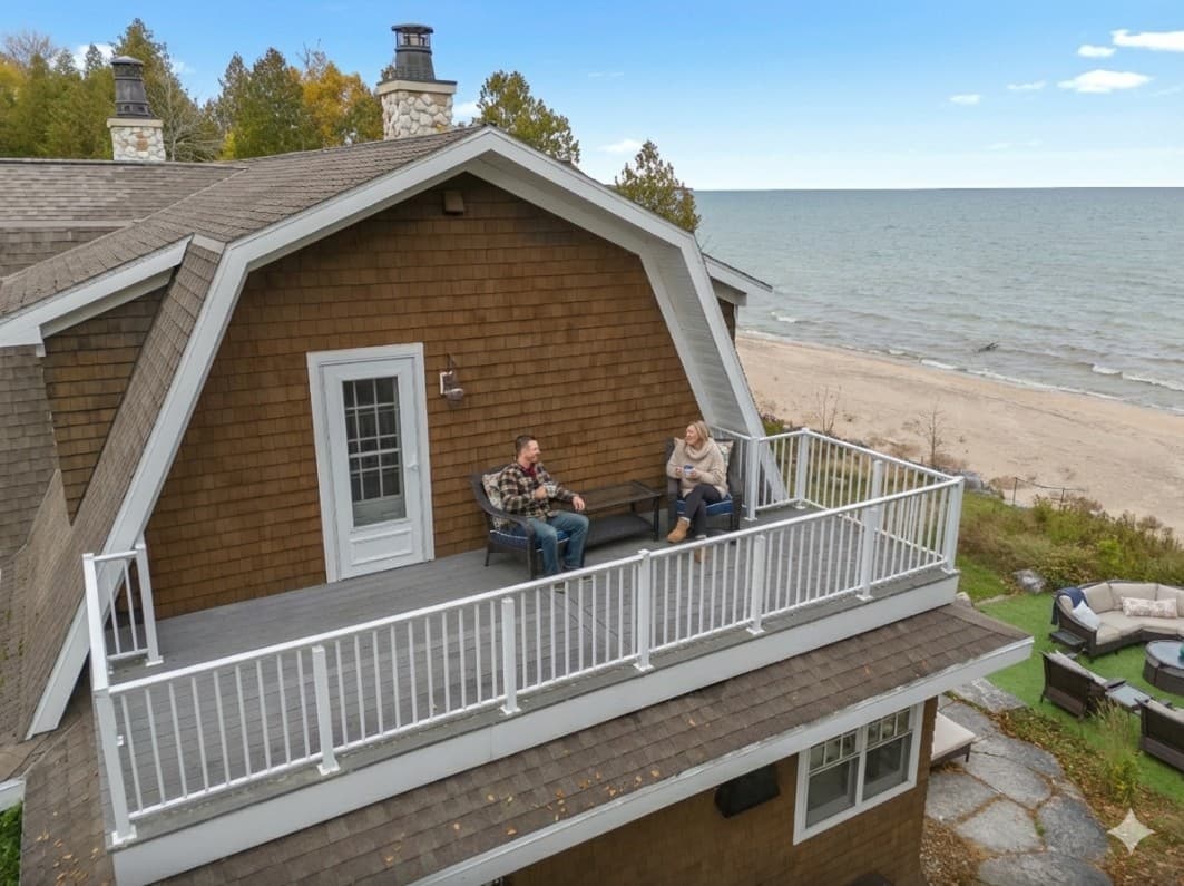 Goettelman's Lake House - Image 63