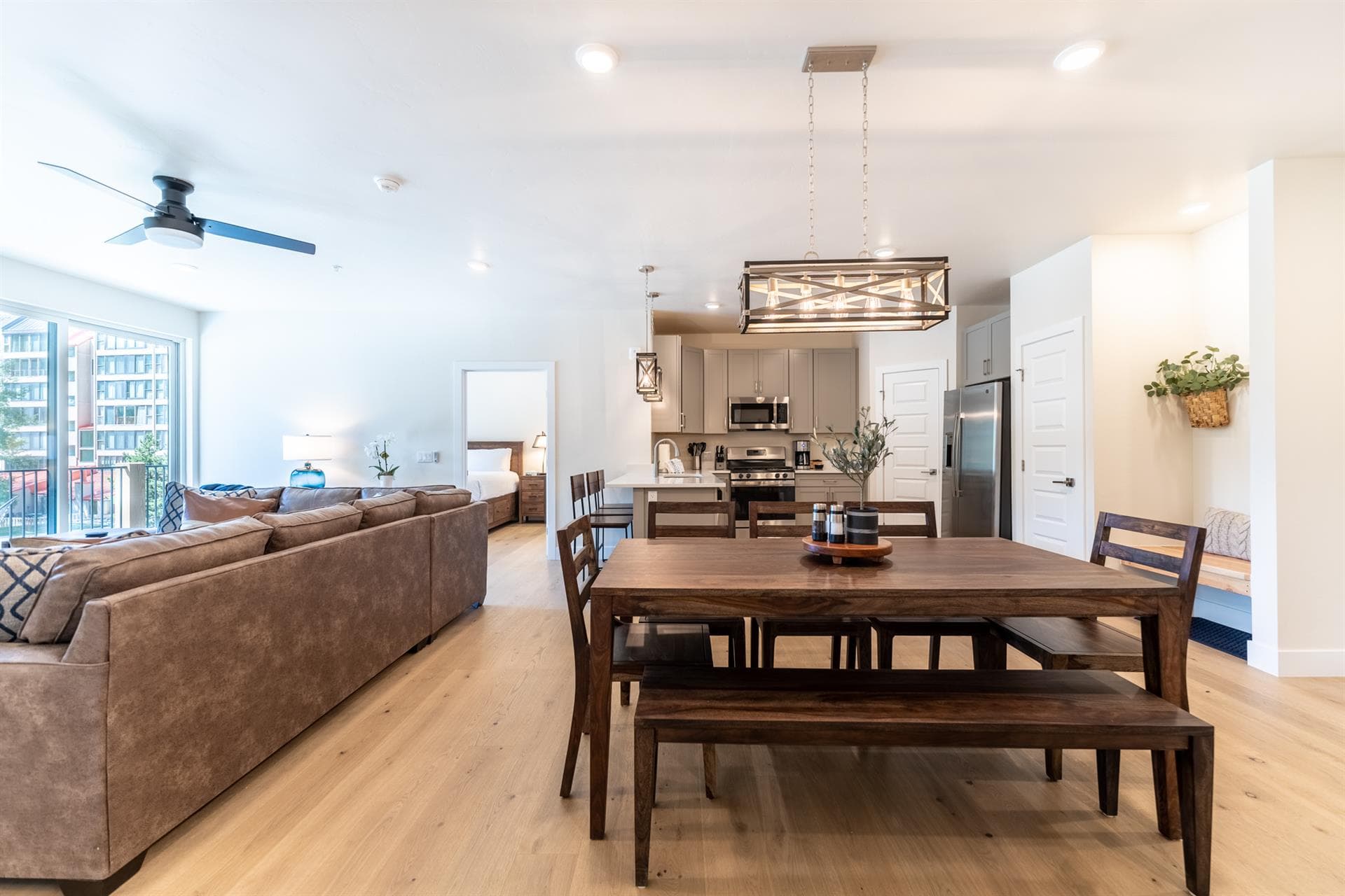 Mountain Mirage Escape - Image 24