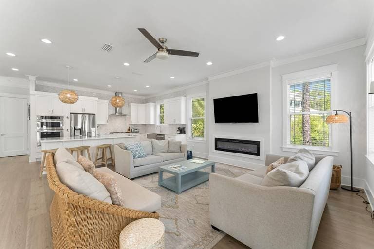 Wonderland at Treetop - Image 2