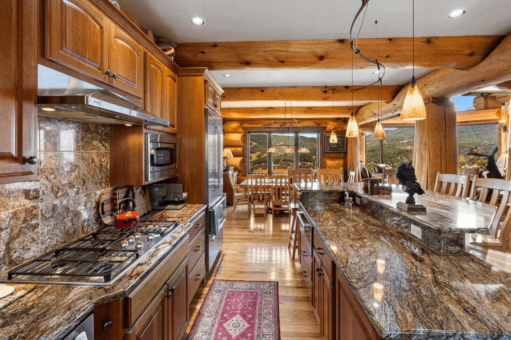 Timberline Lodge - Image 14