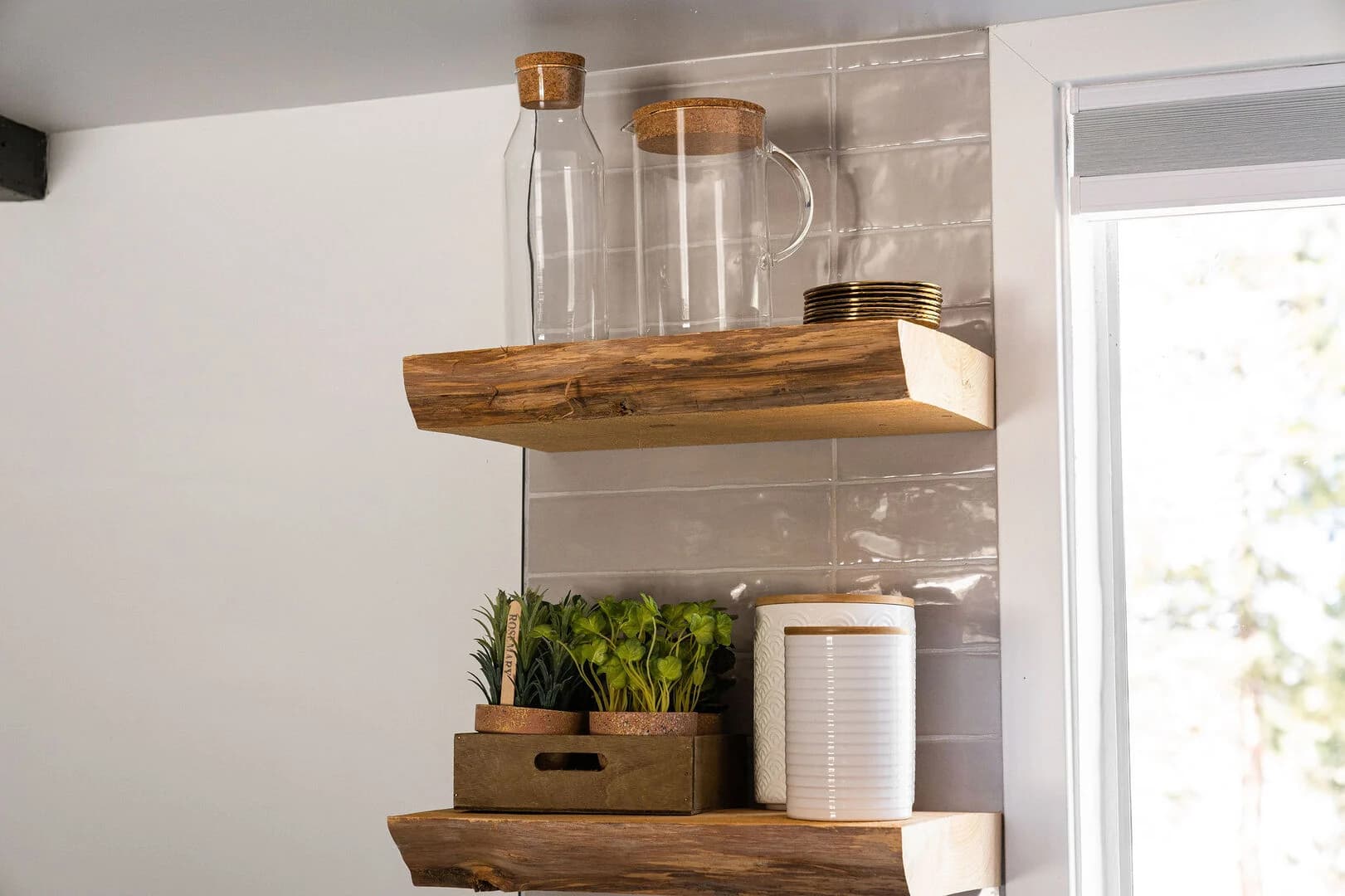 Summit House - Image 10