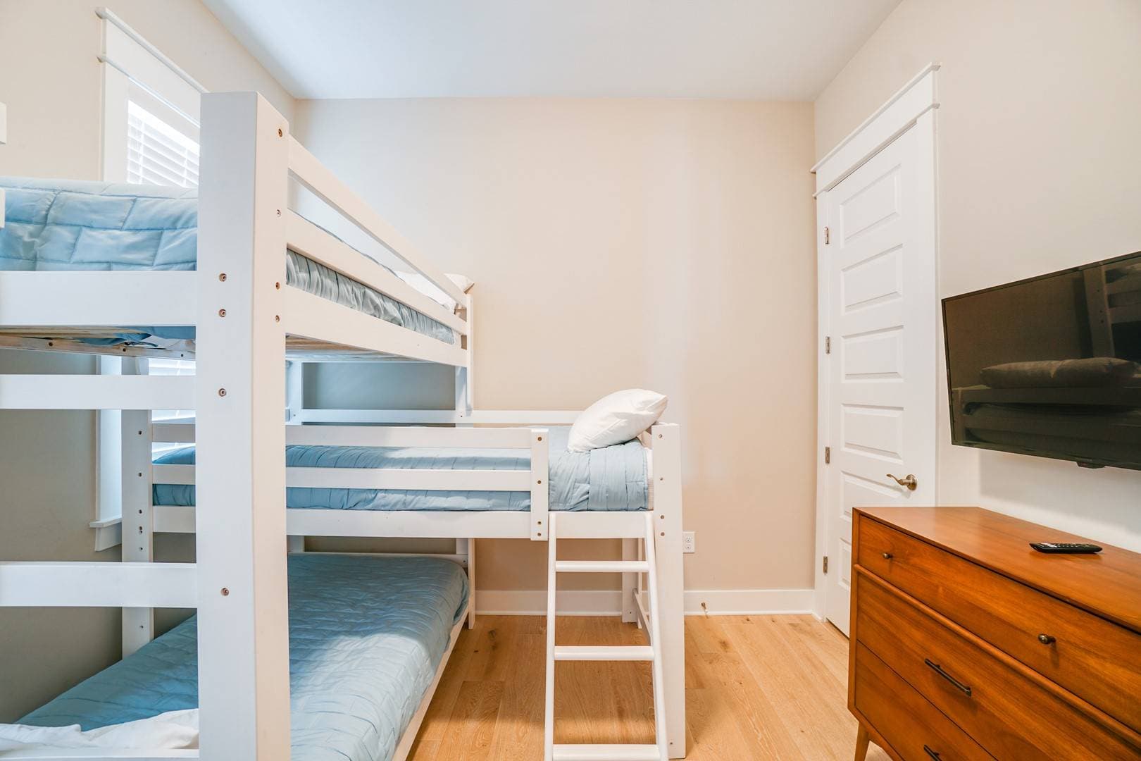 Seas the Day - Image 31