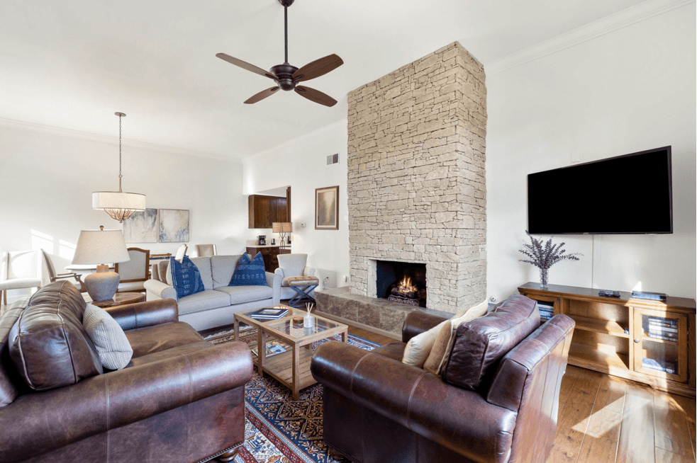 Wells in La Rocca - Image 2