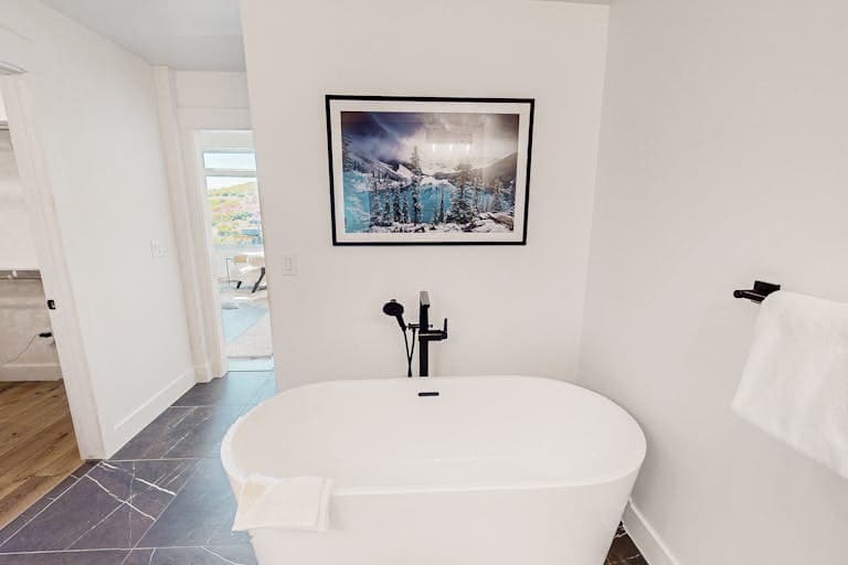 Luxury Alpine Escape at Deer Valley - Image 31