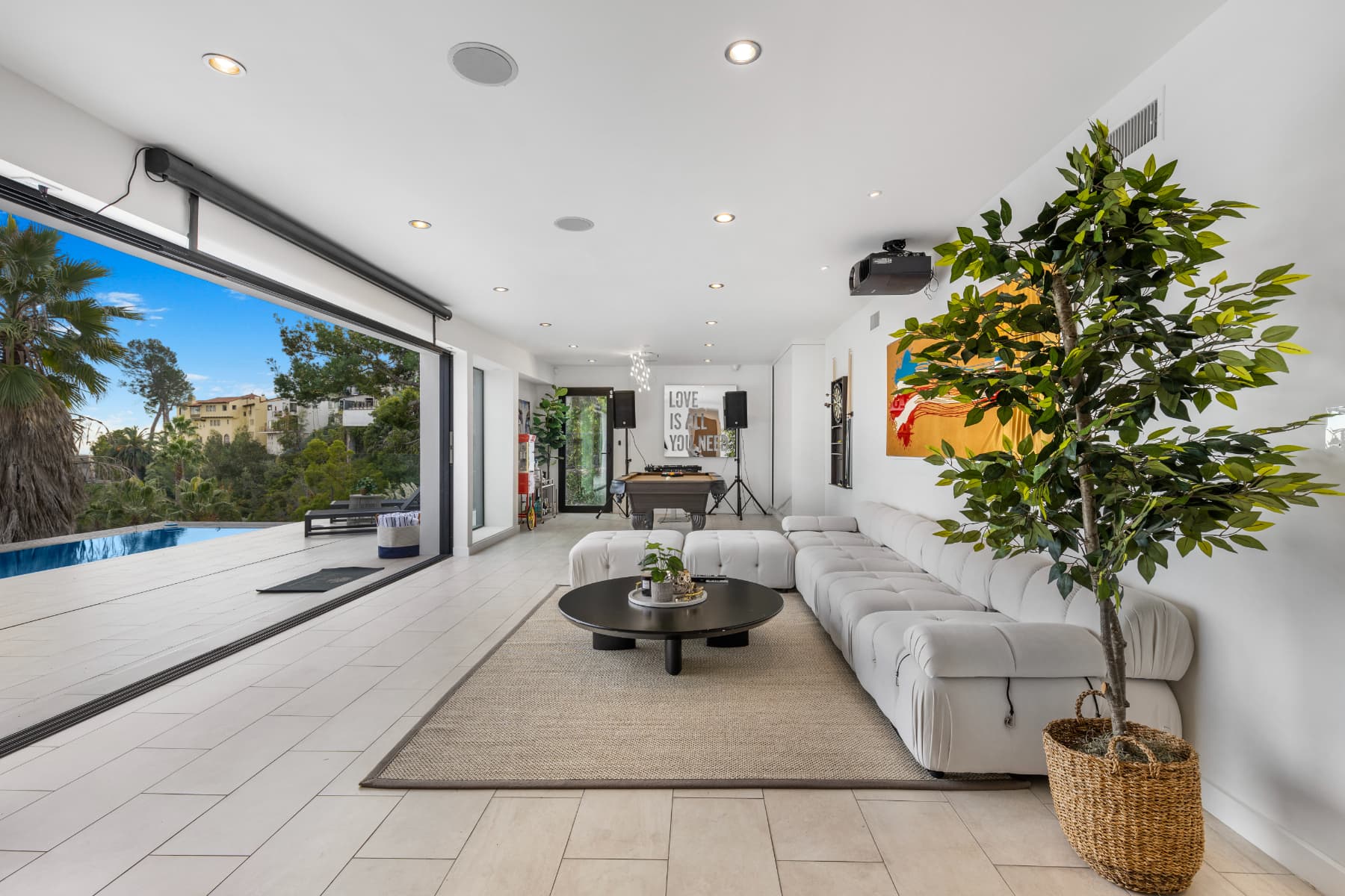 Maravilla House - Image 12