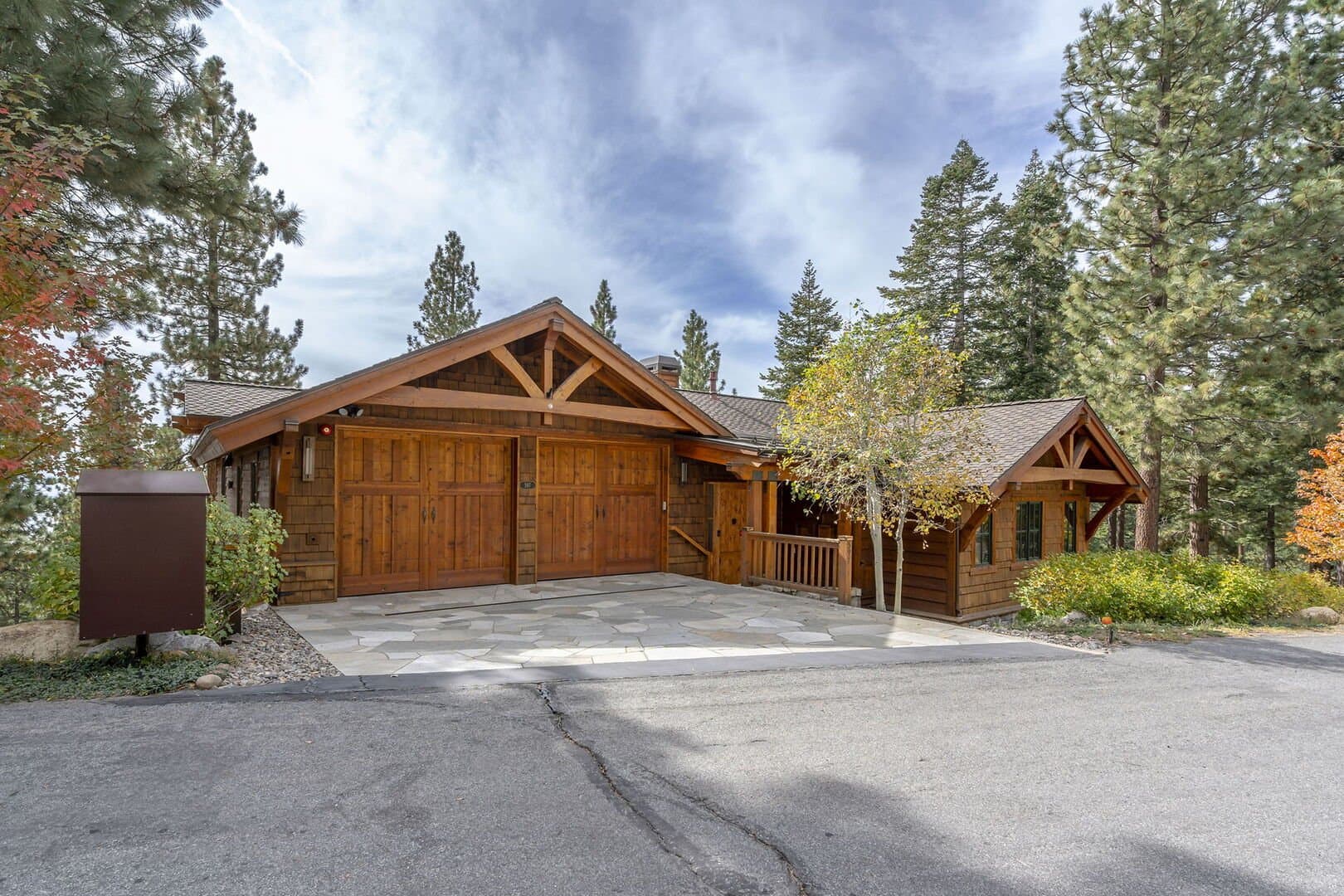 Fallen Leaf Lodge - Image 37