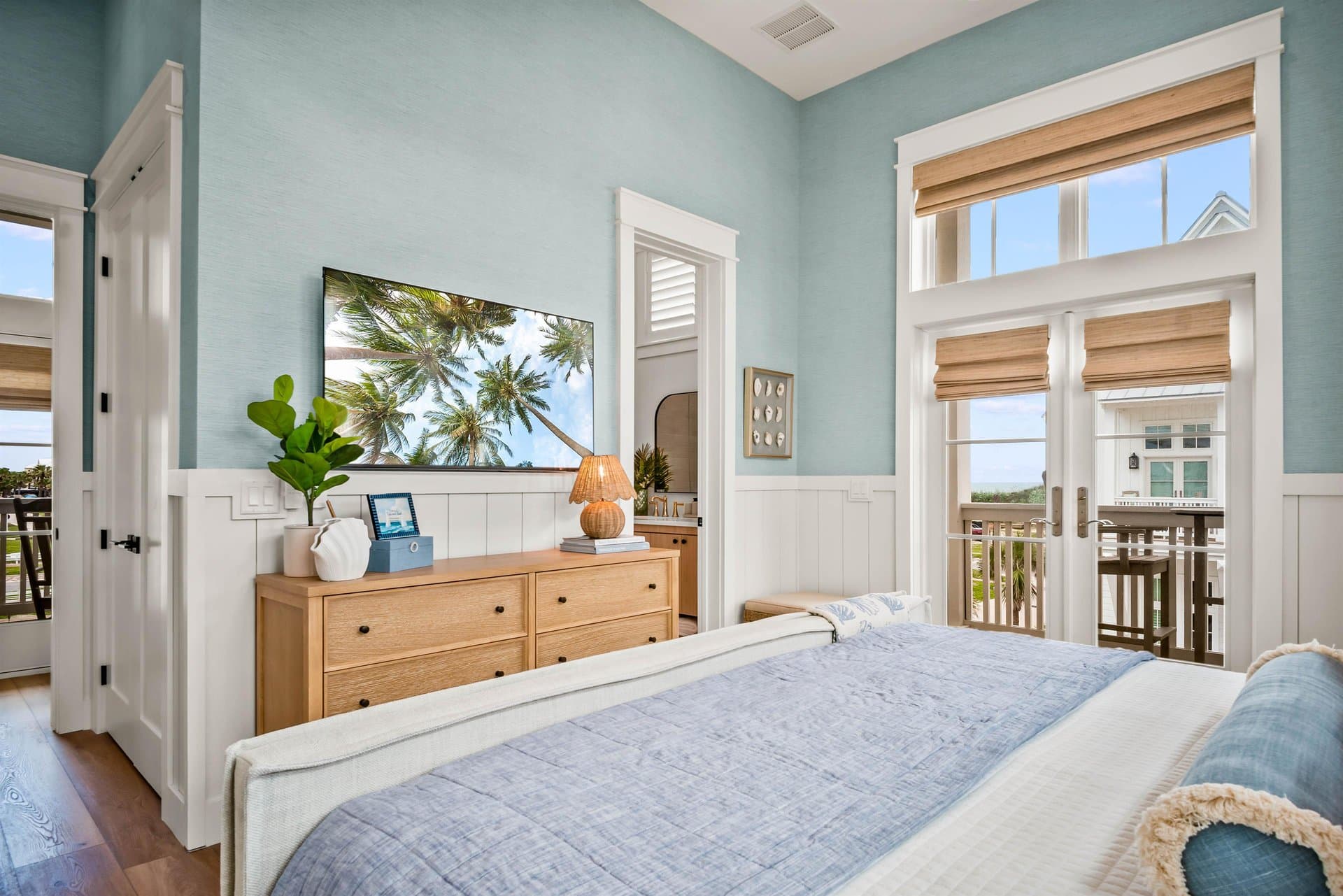 Tide and Seek - Image 37