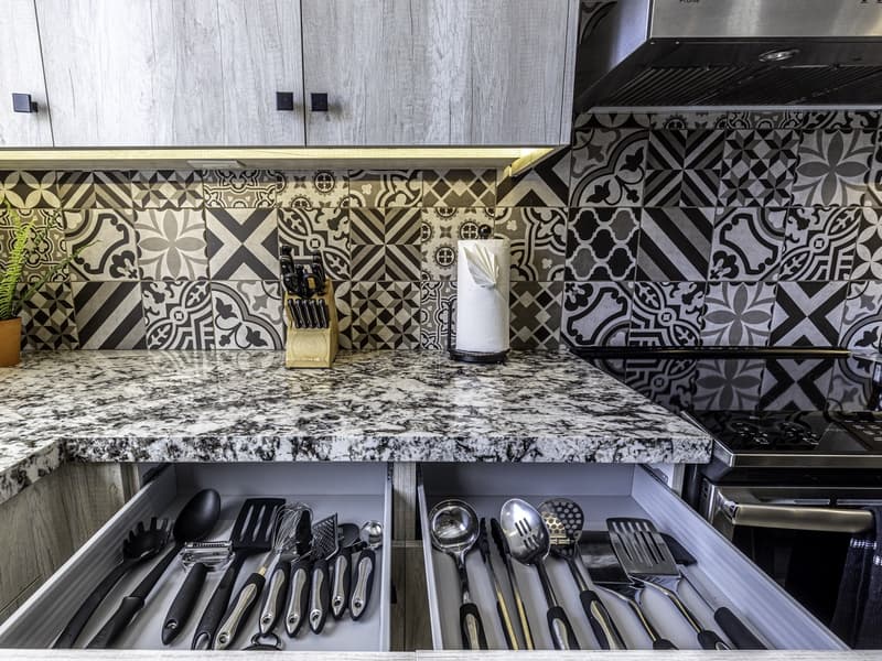 Pacific Retreat - Image 9