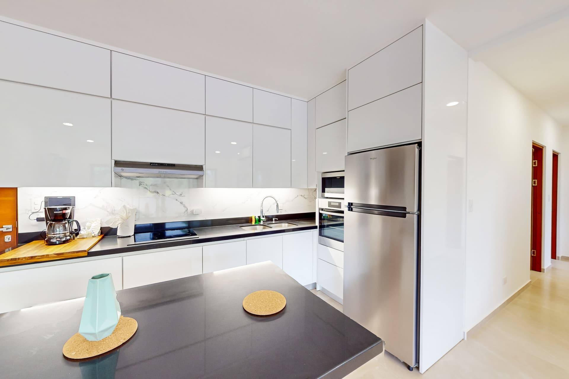 Coral Deluxe - Image 18