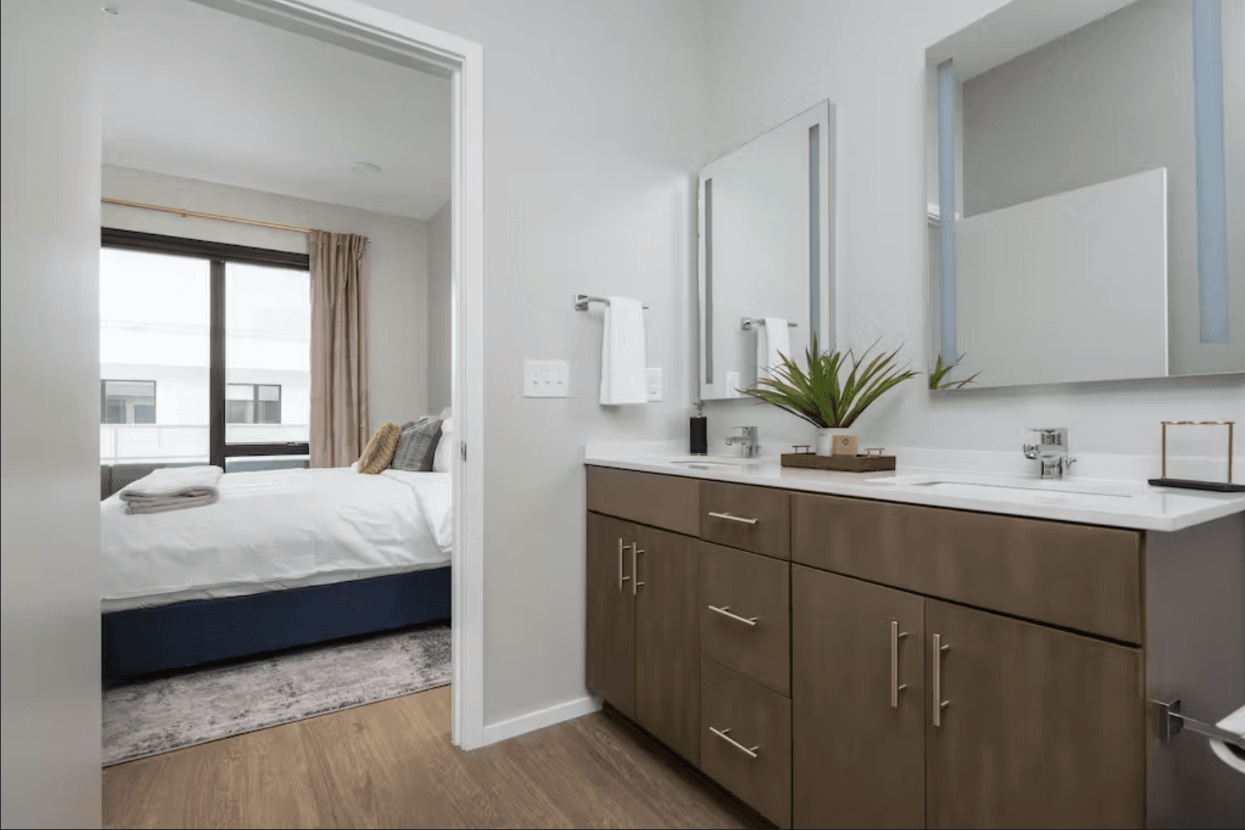 Blue Illume Home - Image 13